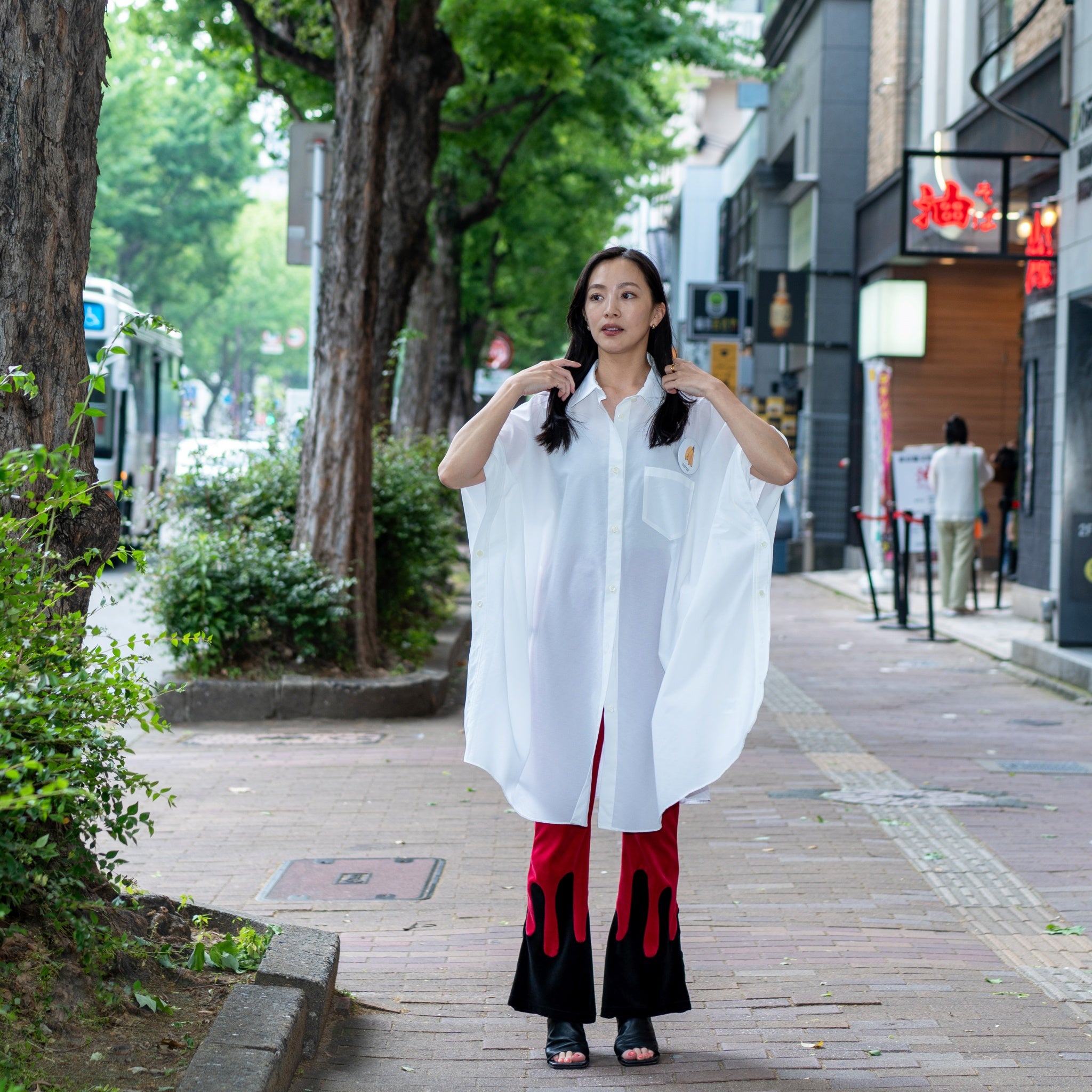 Packable Circle Poncho Shirt – White | NEYVOR