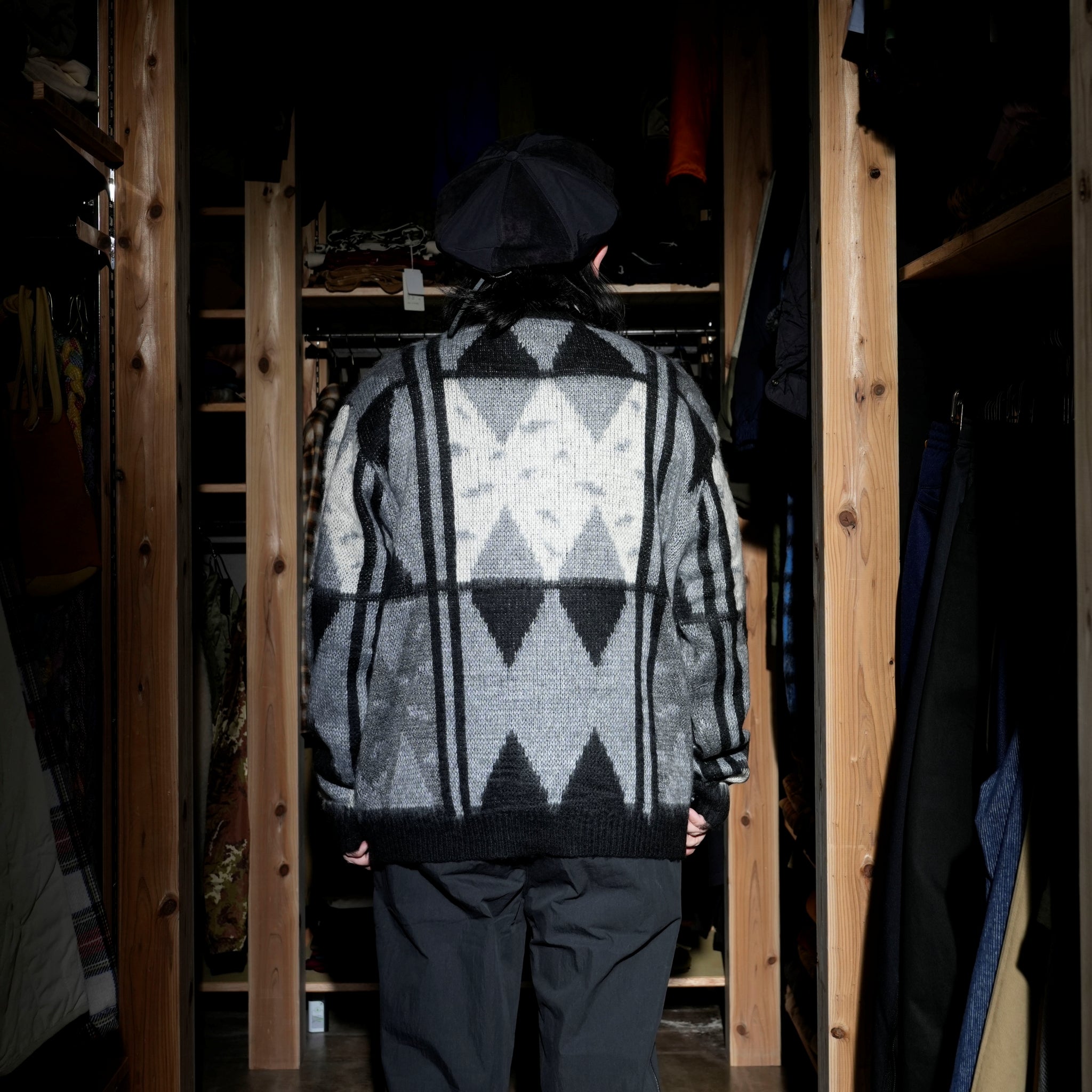 tc24f015_Black | vintage jacquard zip cardigan | Color:Black【TOWNCRAFT_タウンクラフト】