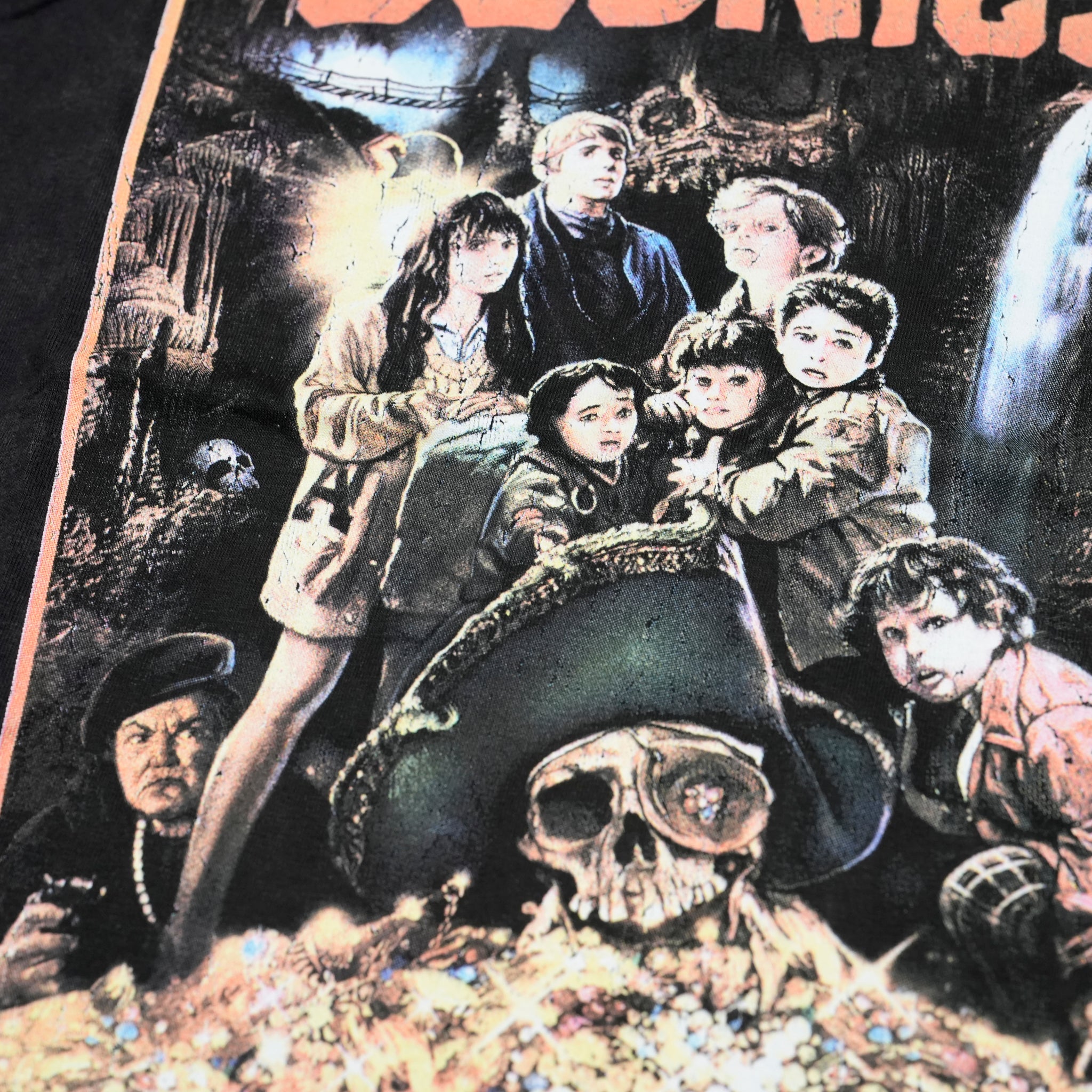 The Goonies Unisex Stone Wash T-Shirt: Movie Poster (Black)  | 【CULTURE TEE】GOONSTNW03MB【ネコポス選択可能】
