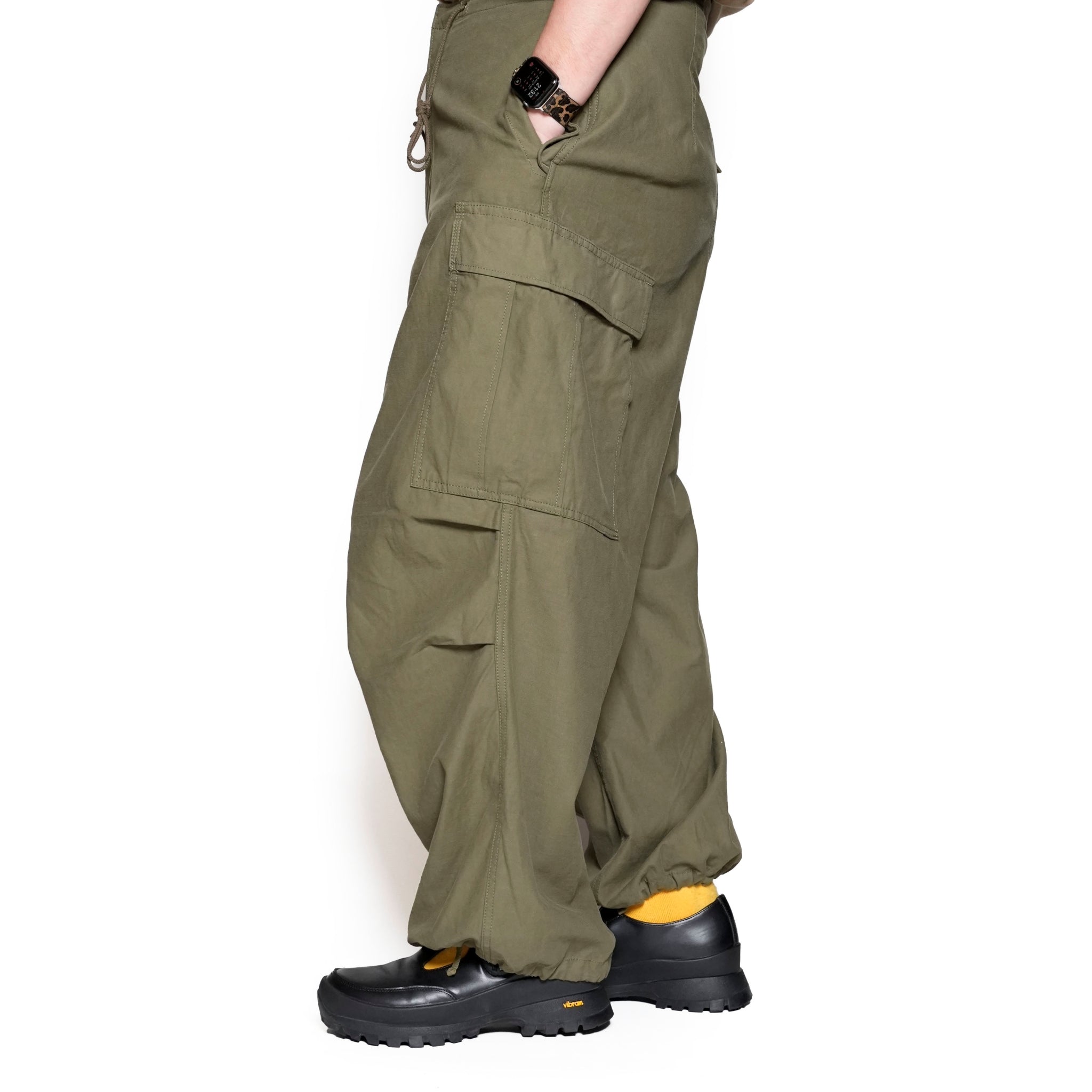 AM-2455001_Khaki | Back Satin Cargo Pants | Color:Khaki【ARMY TWILL_アーミーツイル】