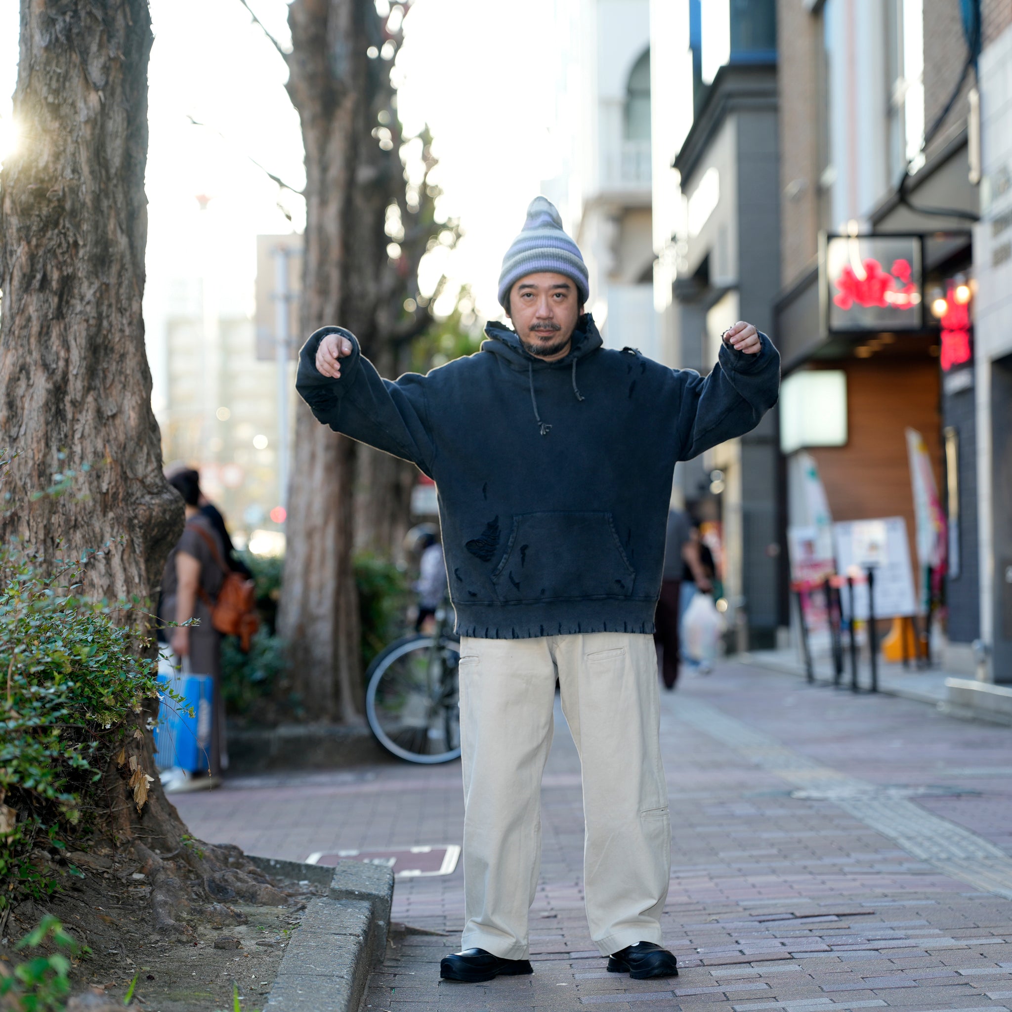Distressed Sweat Parka | Color_Black | No_lot : 25#07-3030-0_black【MINAMI ANDERSON_ミナミアンダーソン】