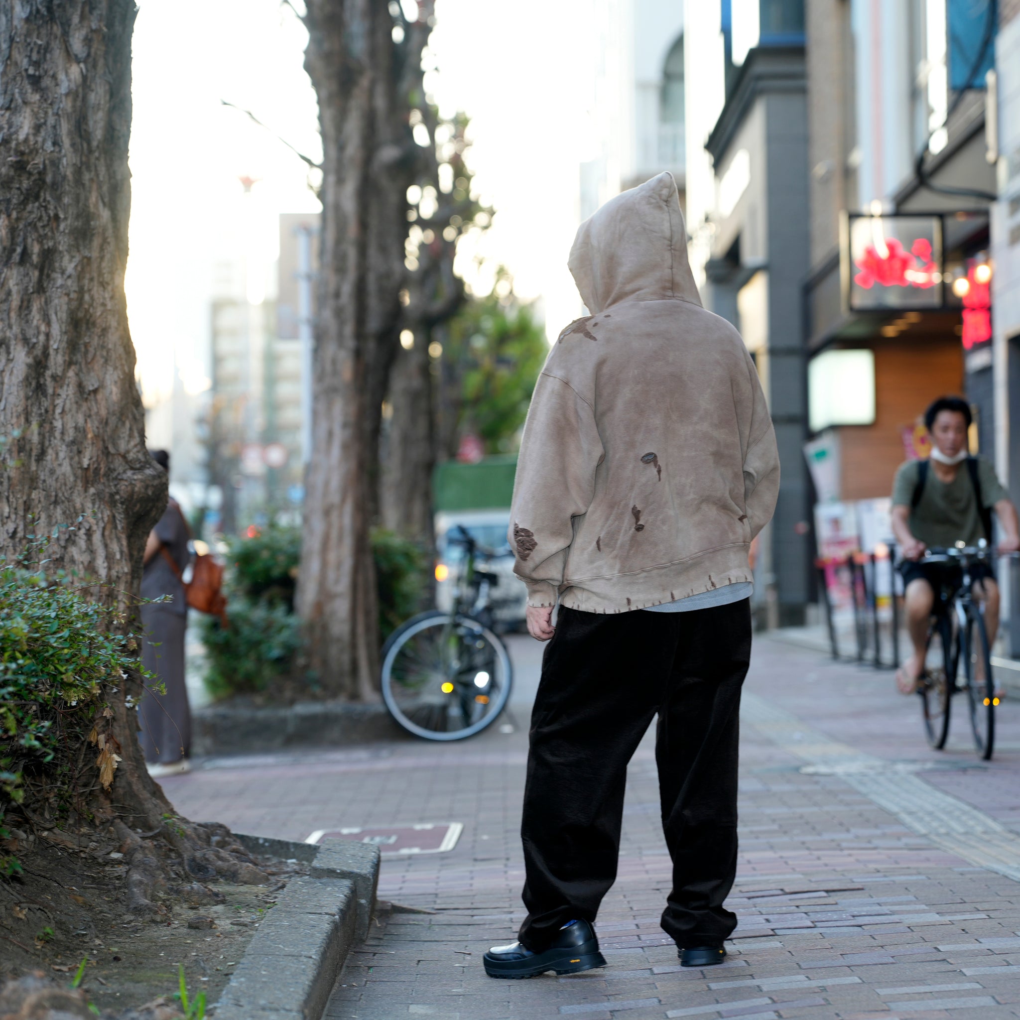 Distressed Sweat Parka | Color_Brown | No_lot : 25#07-3030-0_brown【MINAMI ANDERSON_ミナミアンダーソン】