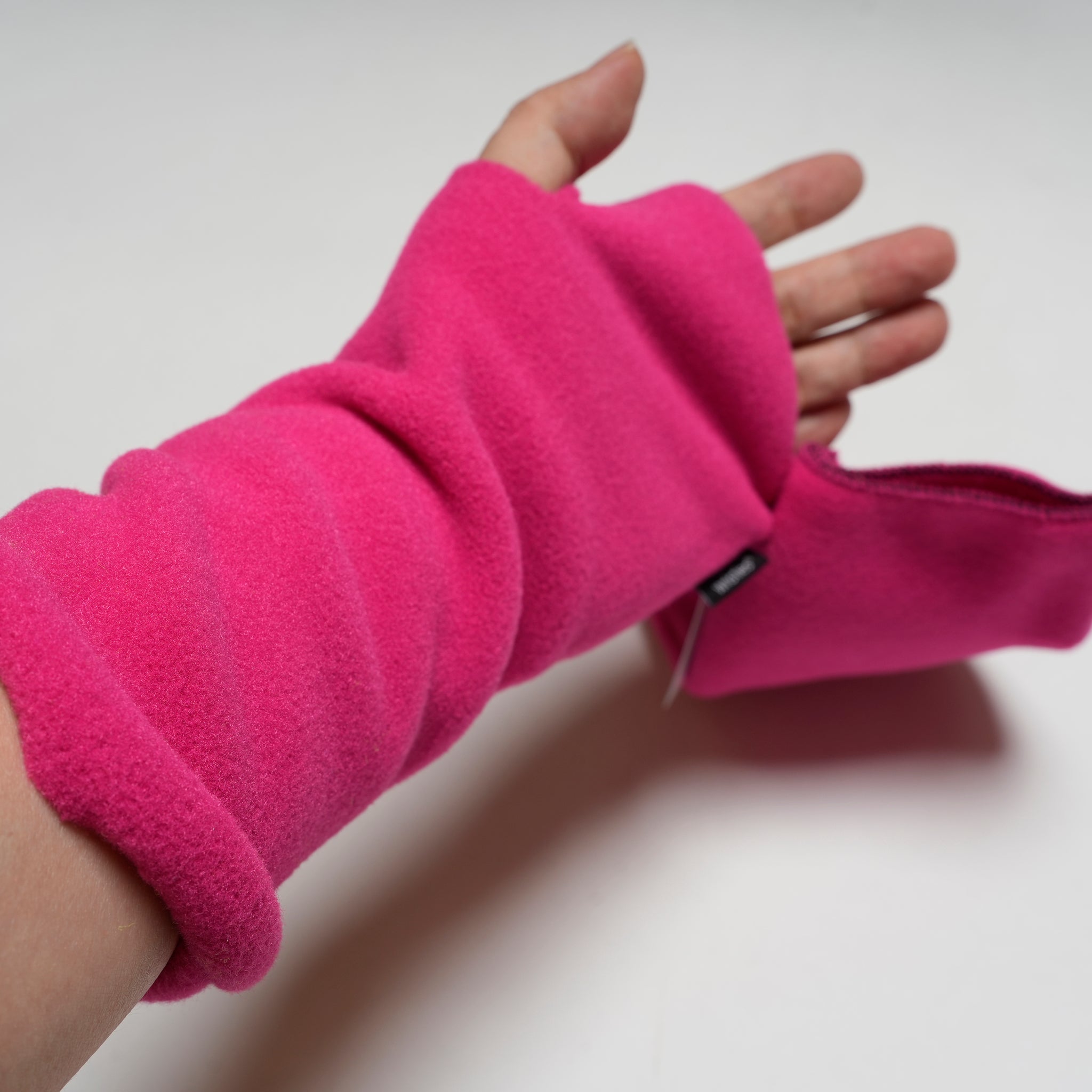 Fingerless Gloves | Color:Hot Pink/Neon Yellow/Navy/Purple【WRISTIES】【ネコポス選択可能】
