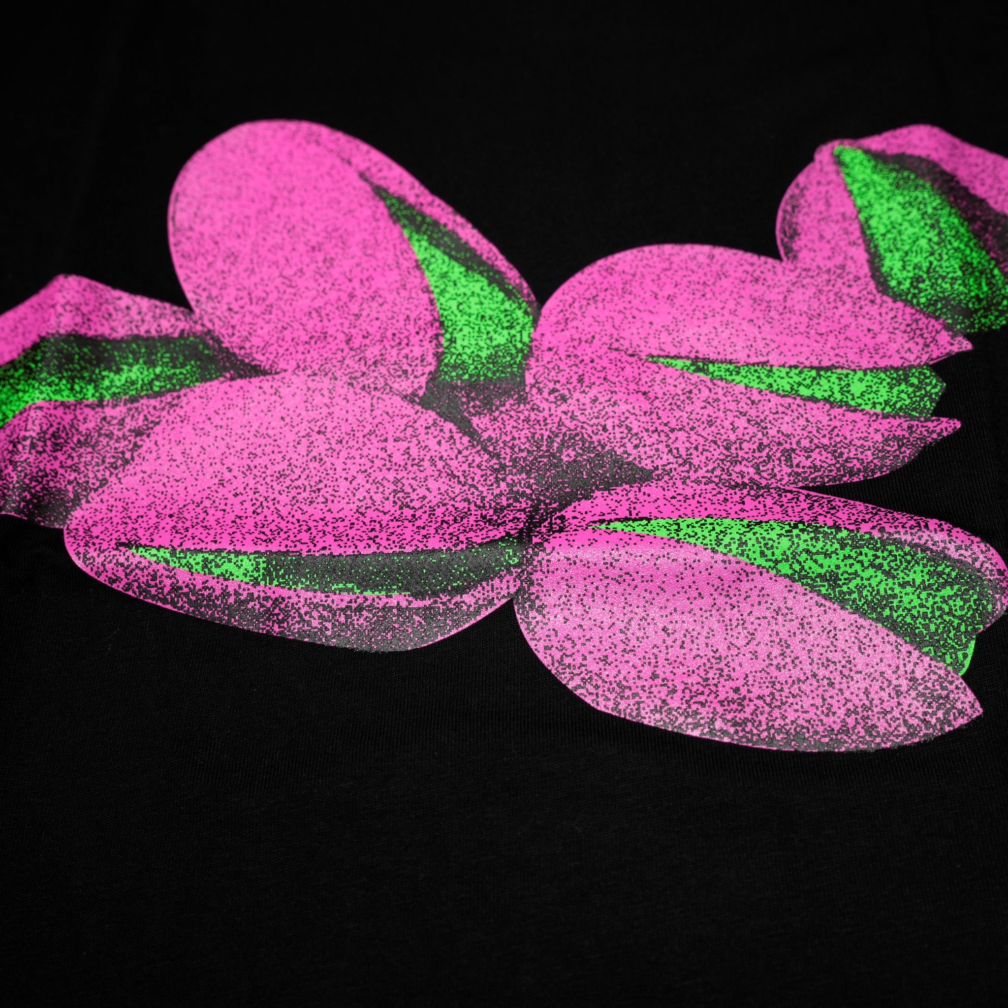 SiX PiSTACHiO – White / Black / Smoke Purple / Navy | VOO