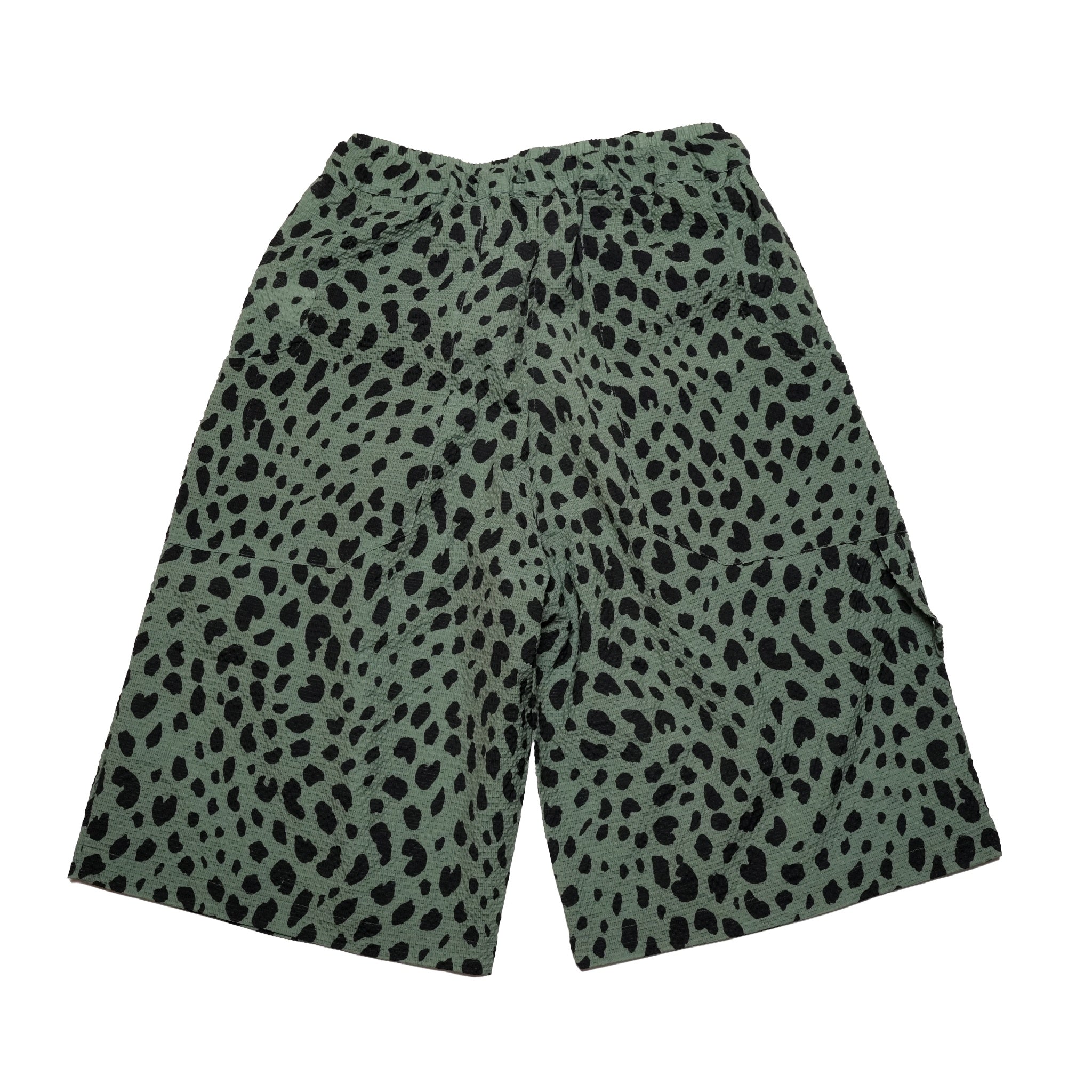 G62302_GN | LEOPARD LONG WIDE SUMMER SHORTS-GN | COlor:Green【GORT_ゴート】