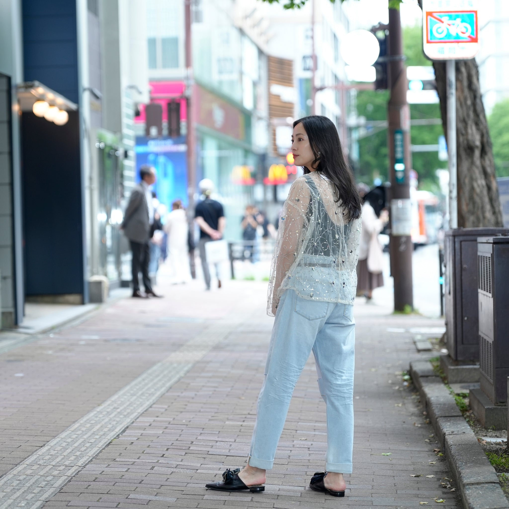 020151SN1_Ecru | SHINY SEQUIN EMBROIDERY TOP | Color:Ecru【SARA MALLIKA_サラマリカ】