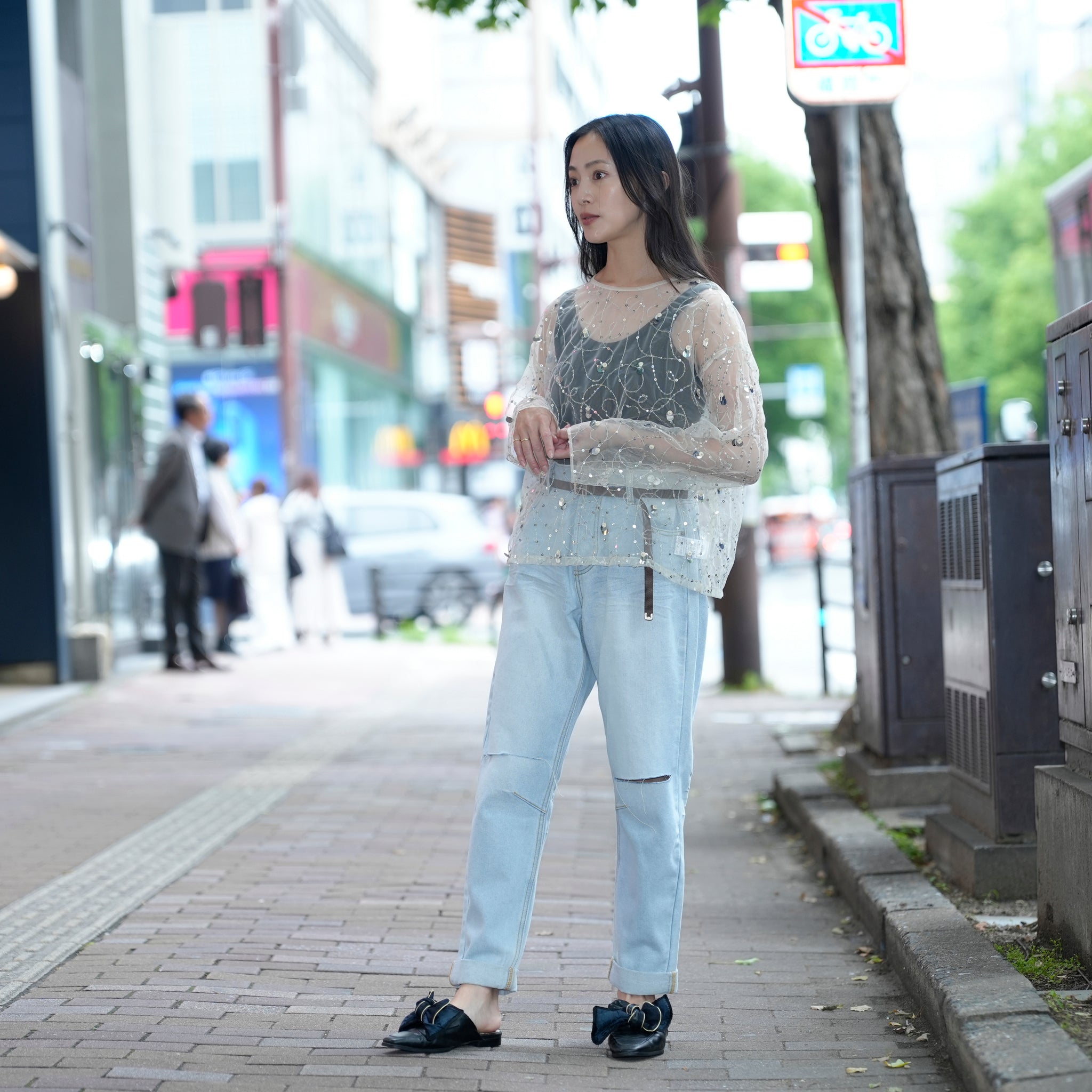 020151SN1_Ecru | SHINY SEQUIN EMBROIDERY TOP | Color:Ecru【SARA MALLIKA_サラマリカ】