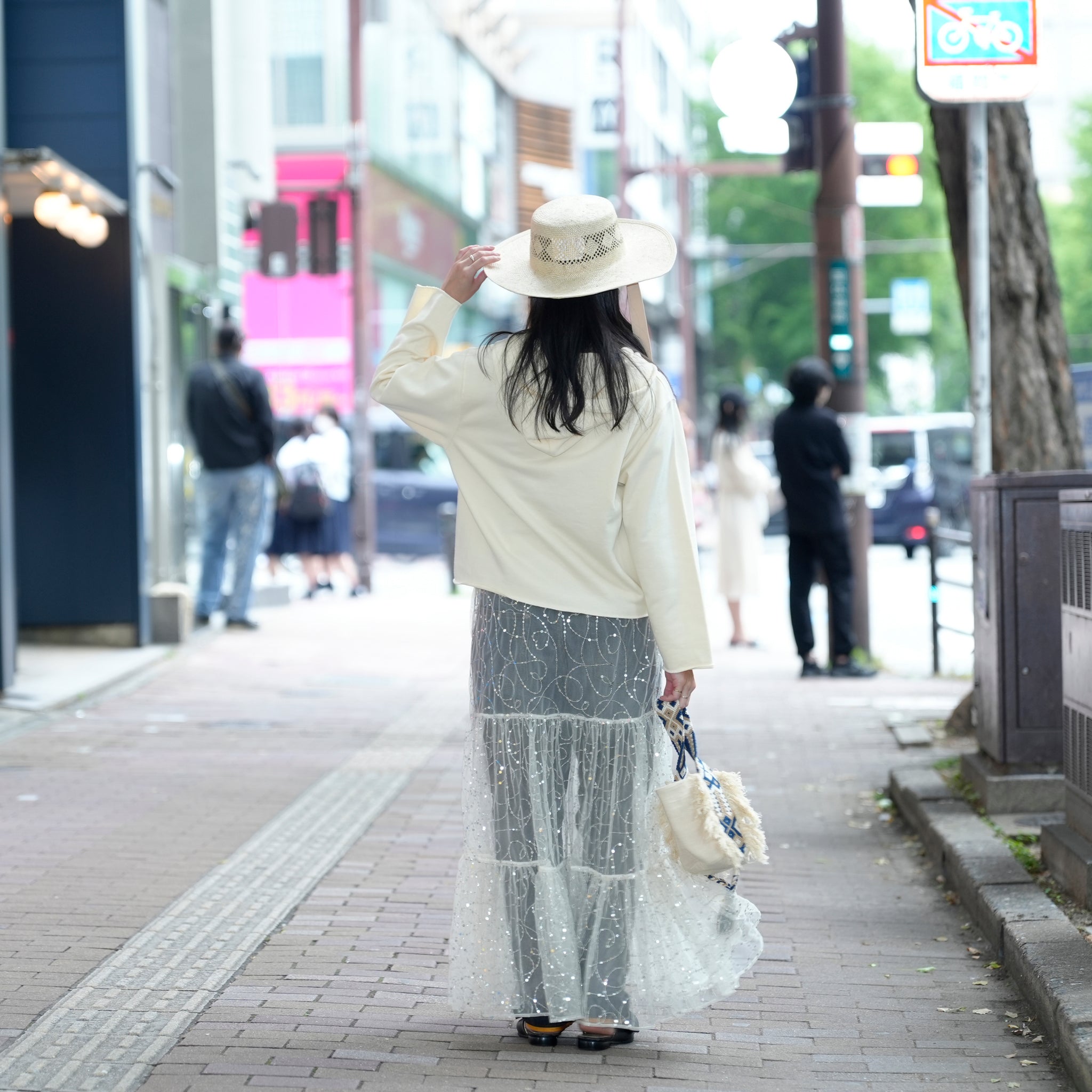 020351SN2_Ecru | SHINY SEQUIN EMBROIDERY SKIRT | Color:Ecru【SARA MALLIKA_サラマリカ】