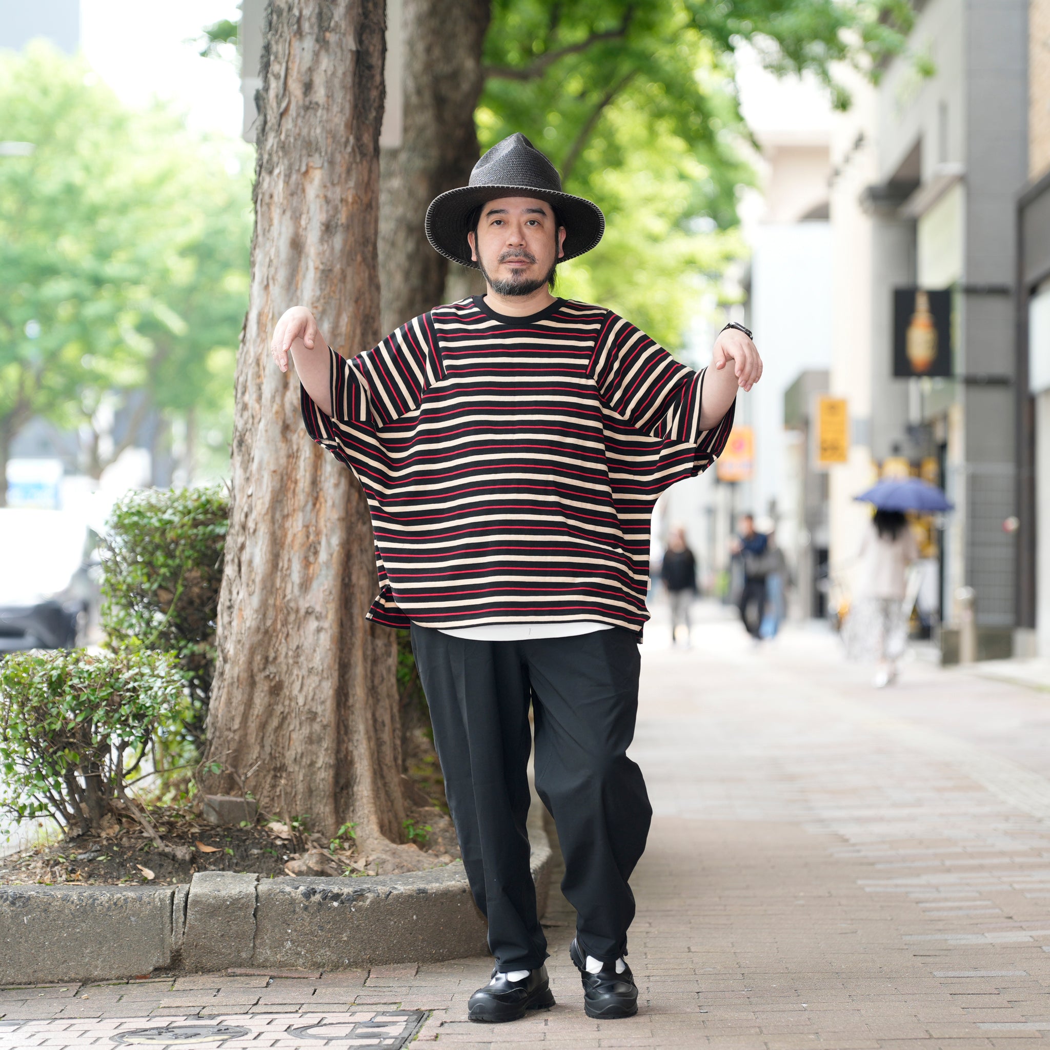 Border Panel Daily T-Shirt | Color:Black【AMBERGLEAM_アンバーグリーム】| 1297151411_b