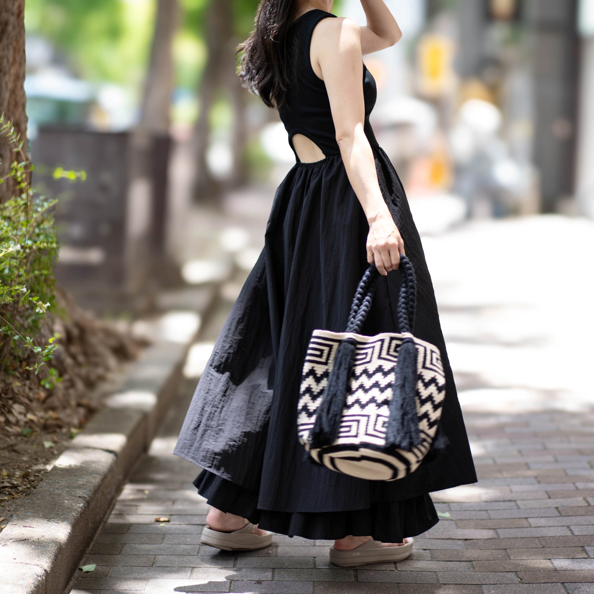 No:JA-24SS-TRAD1 | Name:TRADITIONAL Wayuú Purse in Classic Style  | Color:#87 Black-#139 Ivory【JARDIN DEL CIELO_ジャーディン デル シエロ】