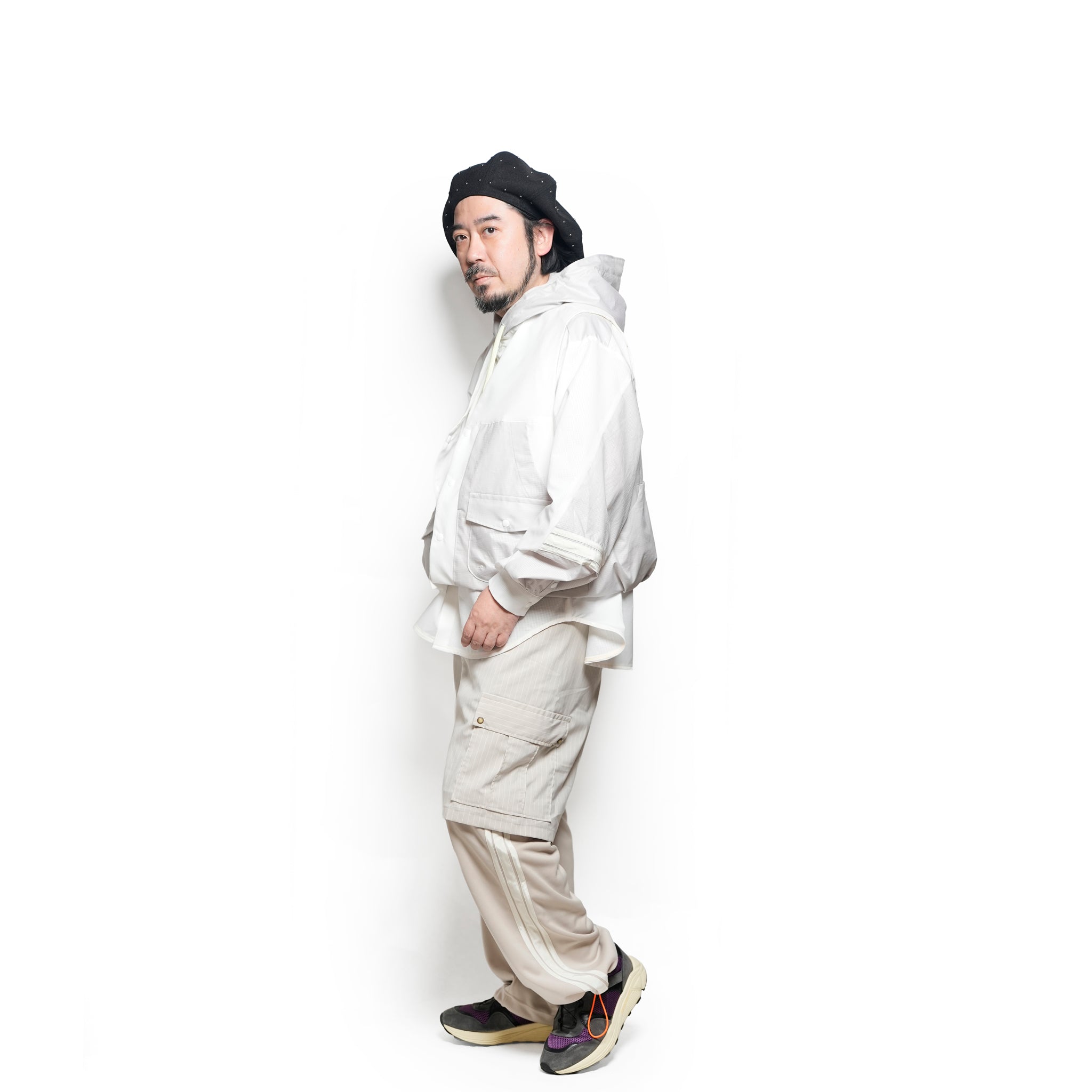 COMFORT-VEST – Wht | MASTERKEY