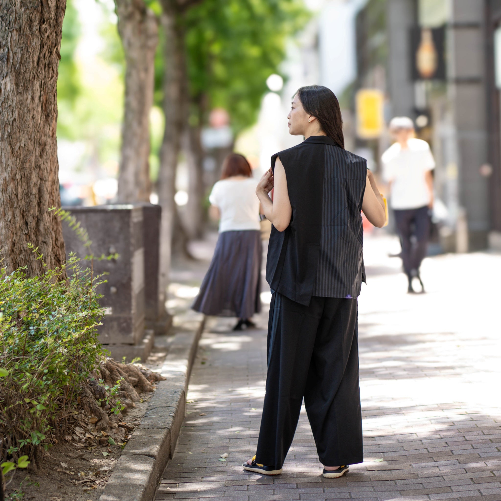 SNS24-RE-C01 | SeRE：ETA asymmetrical vest - BLACK 【SEIVSON_セイブソン】