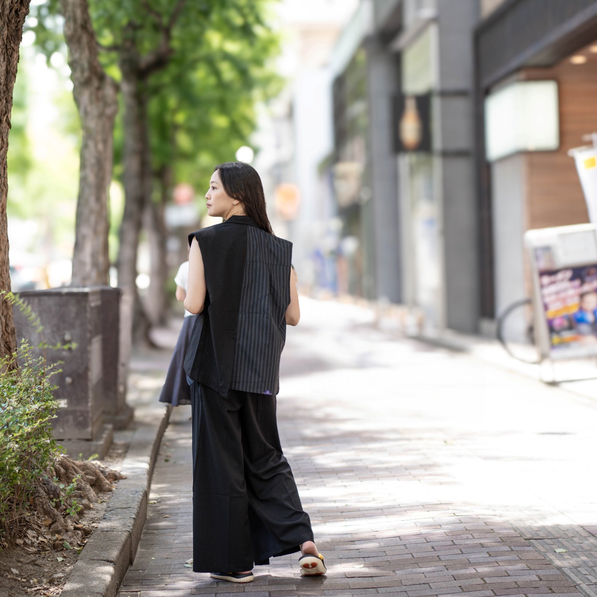 SNS24-RE-C01 | SeRE：ETA asymmetrical vest - BLACK 【SEIVSON_セイブソン】