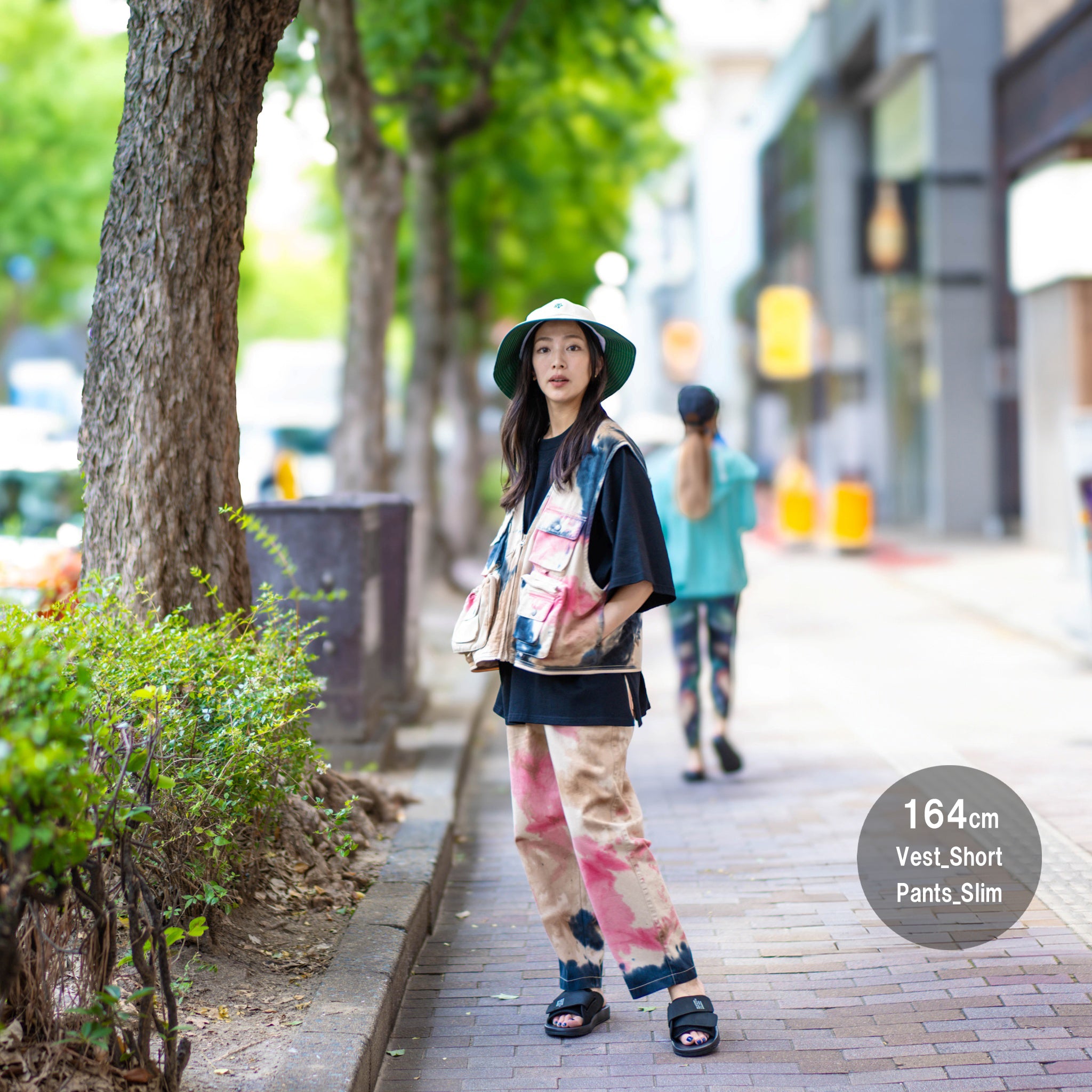 Name:Camouflage Custom Fisher Man Chino Vest カモフラ カスタムフィッシャーマン チノベスト | Color:Camo | Size:Short【AMBERGLEAM_アンバーグリーム】| No:1199141414