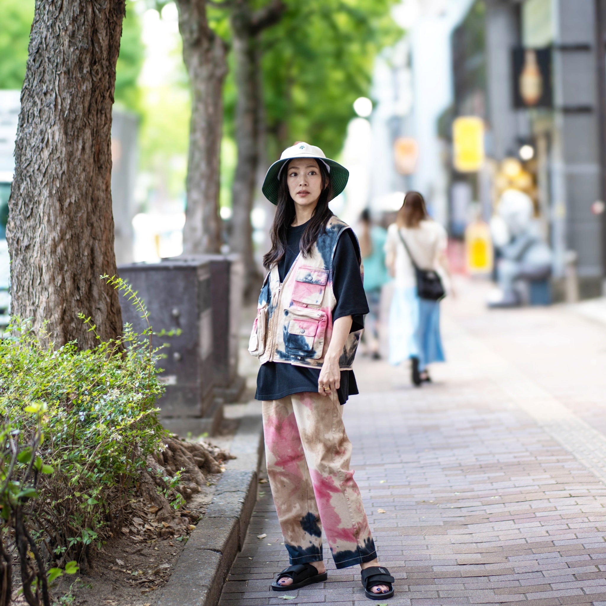 Name:Camouflage Custom Fisher Man Chino Vest カモフラ カスタムフィッシャーマン チノベスト | Color:Camo | Size:Short【AMBERGLEAM_アンバーグリーム】| No:1199141414