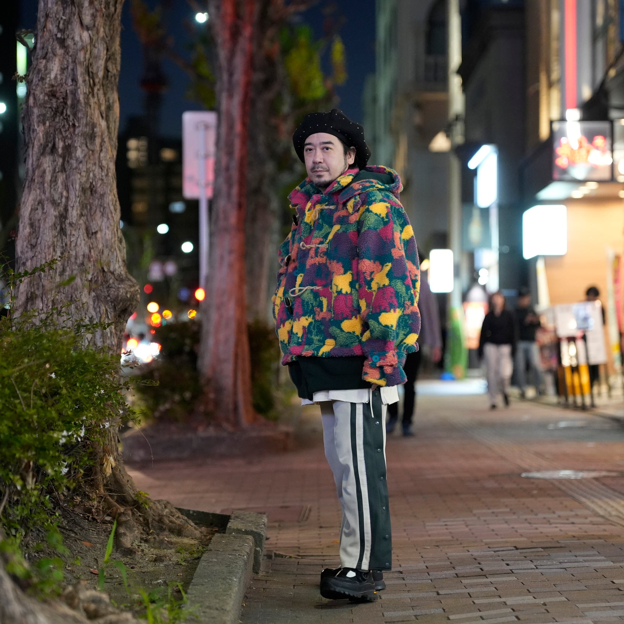 希少　NEIGHBORHOOD　総柄ダッフルコート　派手裏地　サイズM 希少 NEIGHBORHOOD 総柄ダッフルコート 派手裏地 サイズM 希少