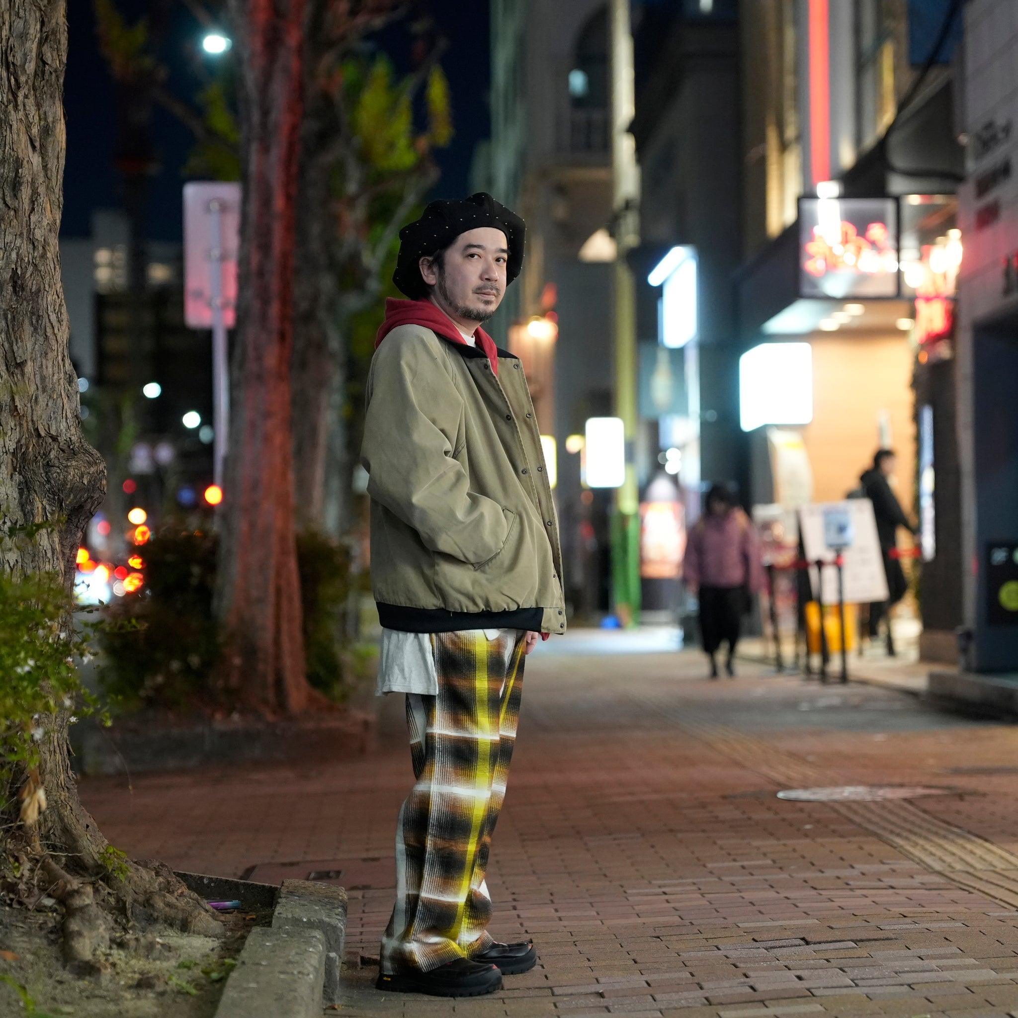 TRICKY DUCK JACKET | Color_Sand | No_voo-1248_sand【VOO_ヴォー】