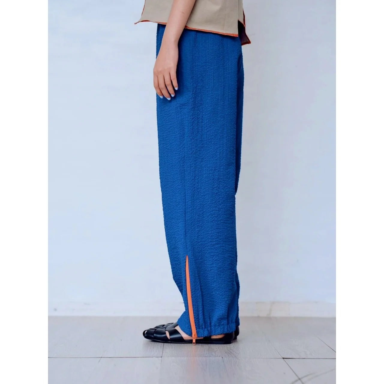 ZIP HEM SEERSUCKER PANTS – Blue | HCAE