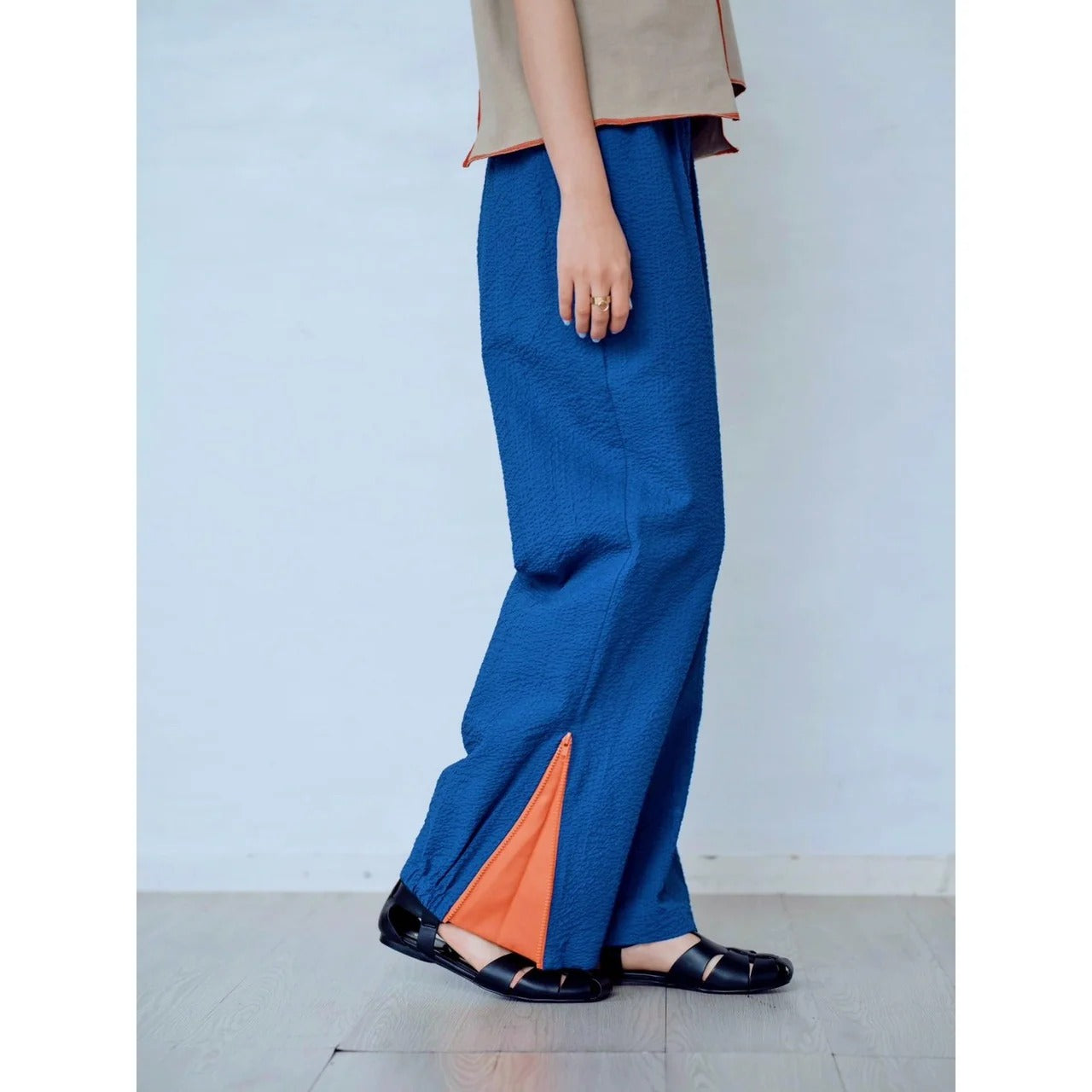 ZIP HEM SEERSUCKER PANTS – Blue | HCAE