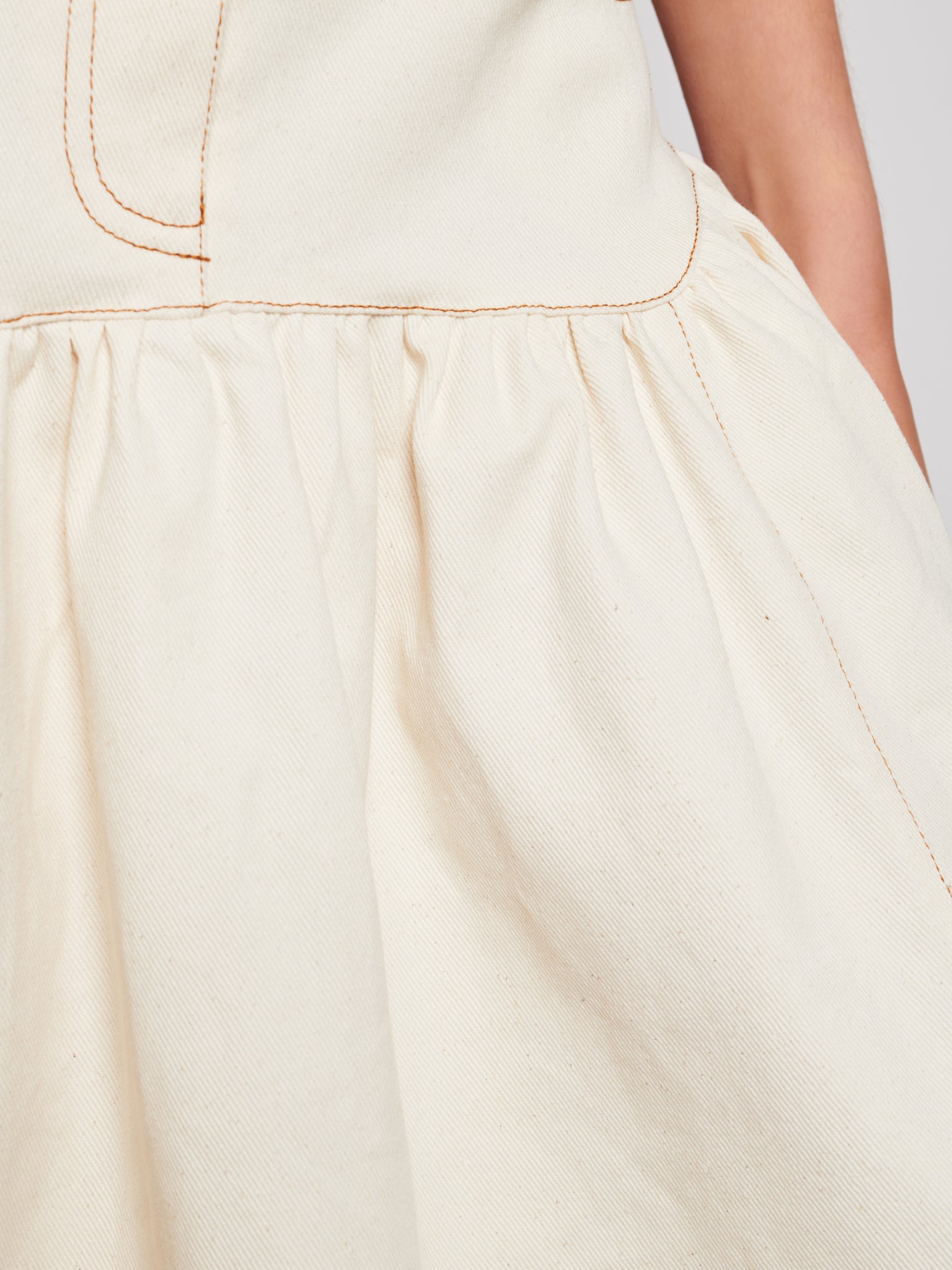 Quincey Drill Midi Skirt | Color_Ivory | No_32GH01SKG146IVO_IVORY【GHOSPELL_ゴスペル】