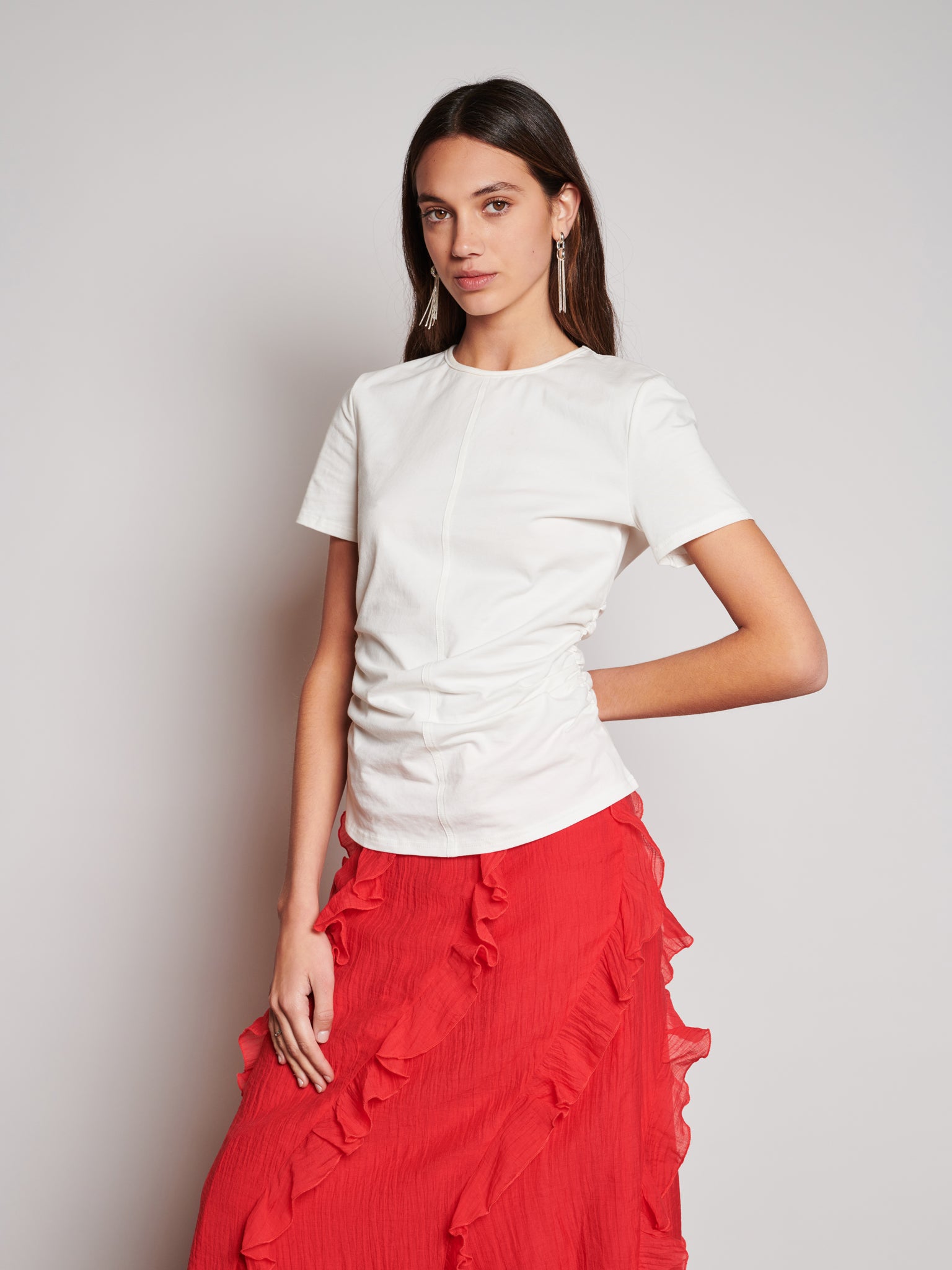 Wynn Flounced Midi Skirt | Color_Red | No_32GH01SKG147RED_RED【GHOSPELL_ゴスペル】