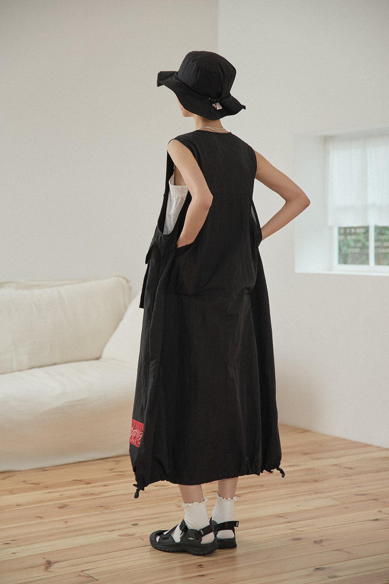 G72206_BK | NYLON C1 LONG VEST-BK | Color:Black【GORT_ゴート】