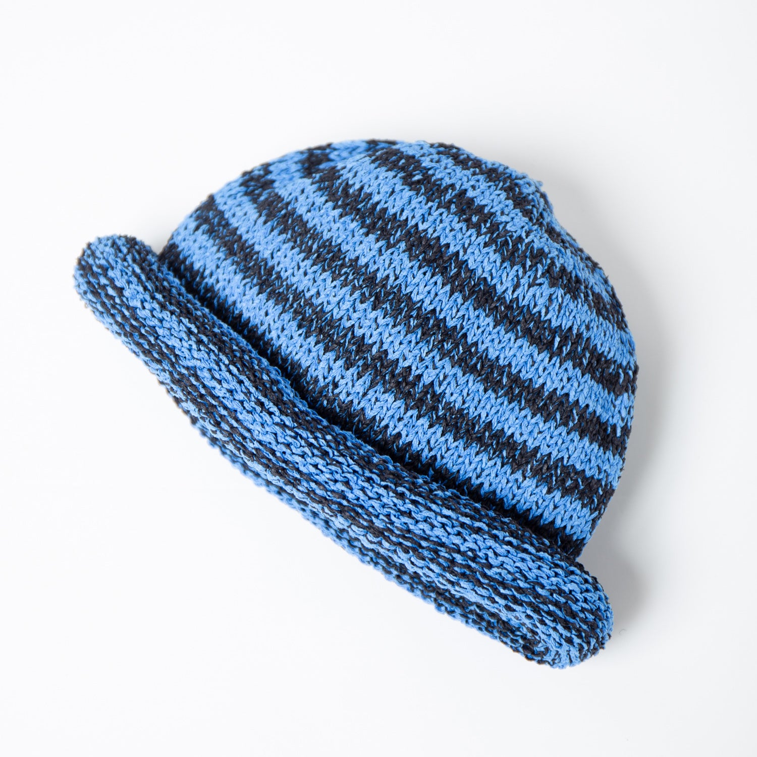 IA-25-113_Black×Blue | Border Roll Knit Cap | Color:Black×Blue【INDIETRO ASSOCIATION_インディエトロアソシエーション】【入荷予定アイテム・入荷連絡可能】