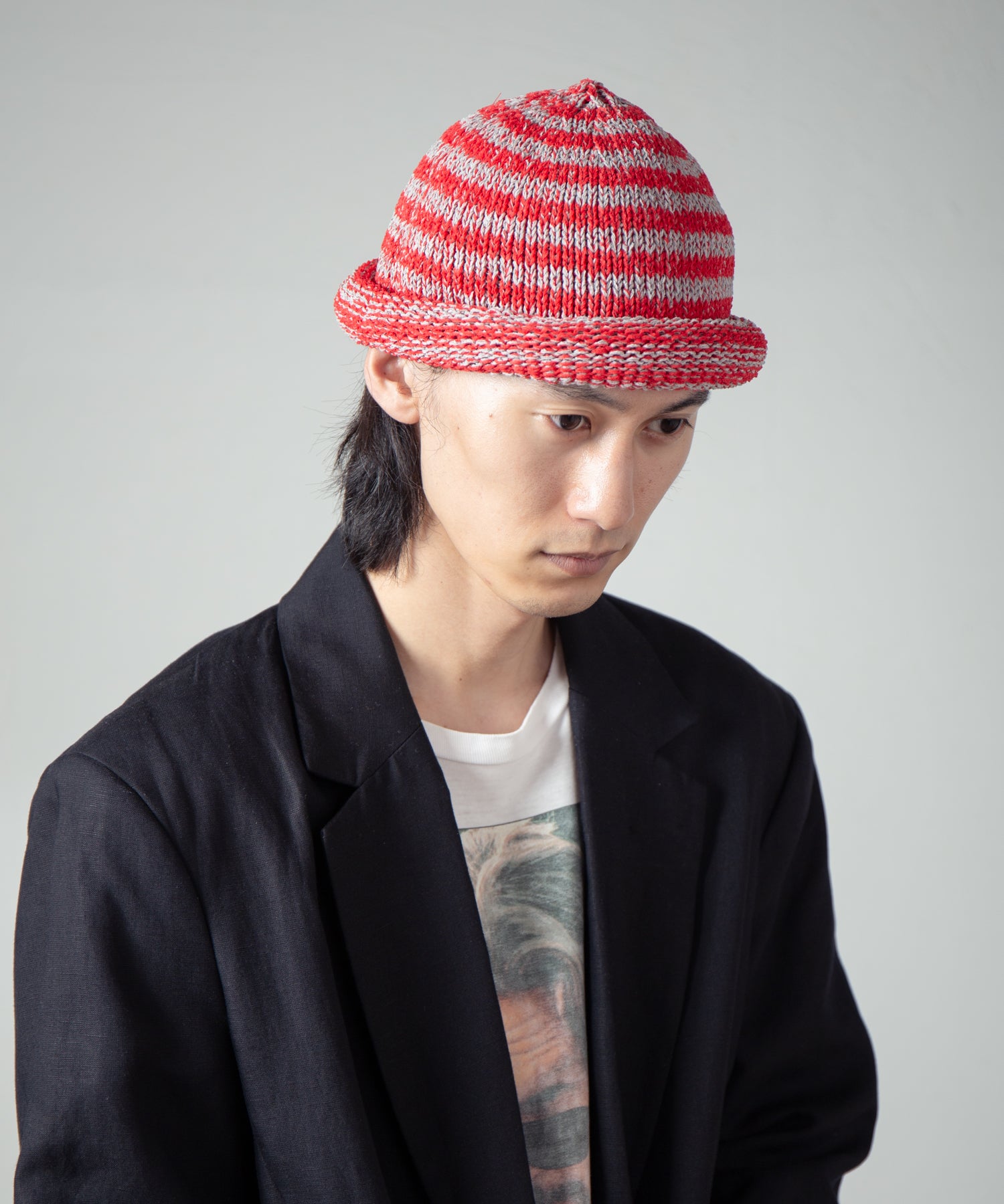 IA-25-113_Gray×Red | Border Roll Knit Cap | Color:Gray×Red【INDIETRO ASSOCIATION_インディエトロアソシエーション】【入荷予定アイテム・入荷連絡可能】