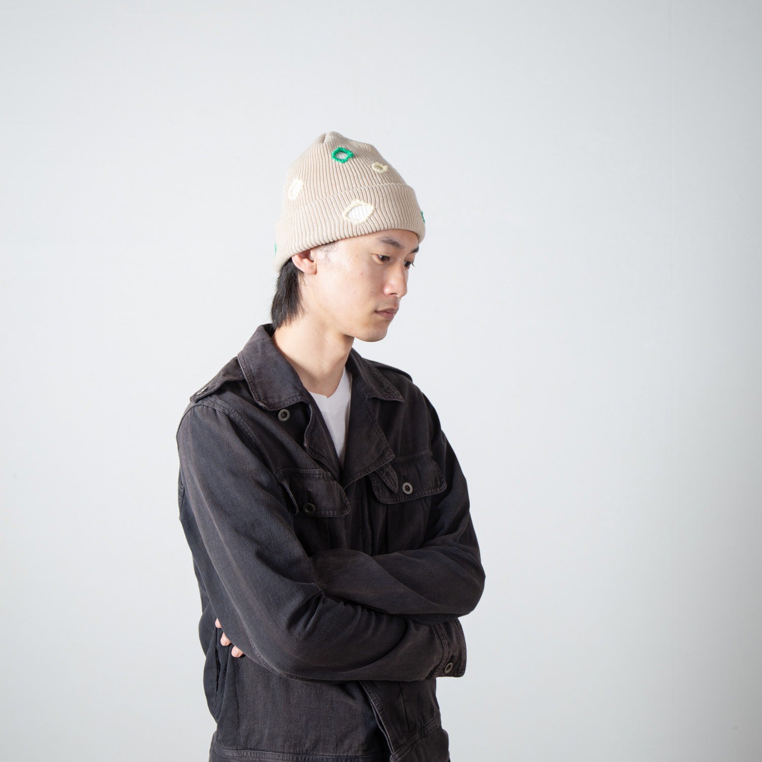 Color Hole Knit Cap | Color_Beige | No_IA-26-138_Beige【INDIETRO ASSOCIATION_インディエトロアソシエーション】