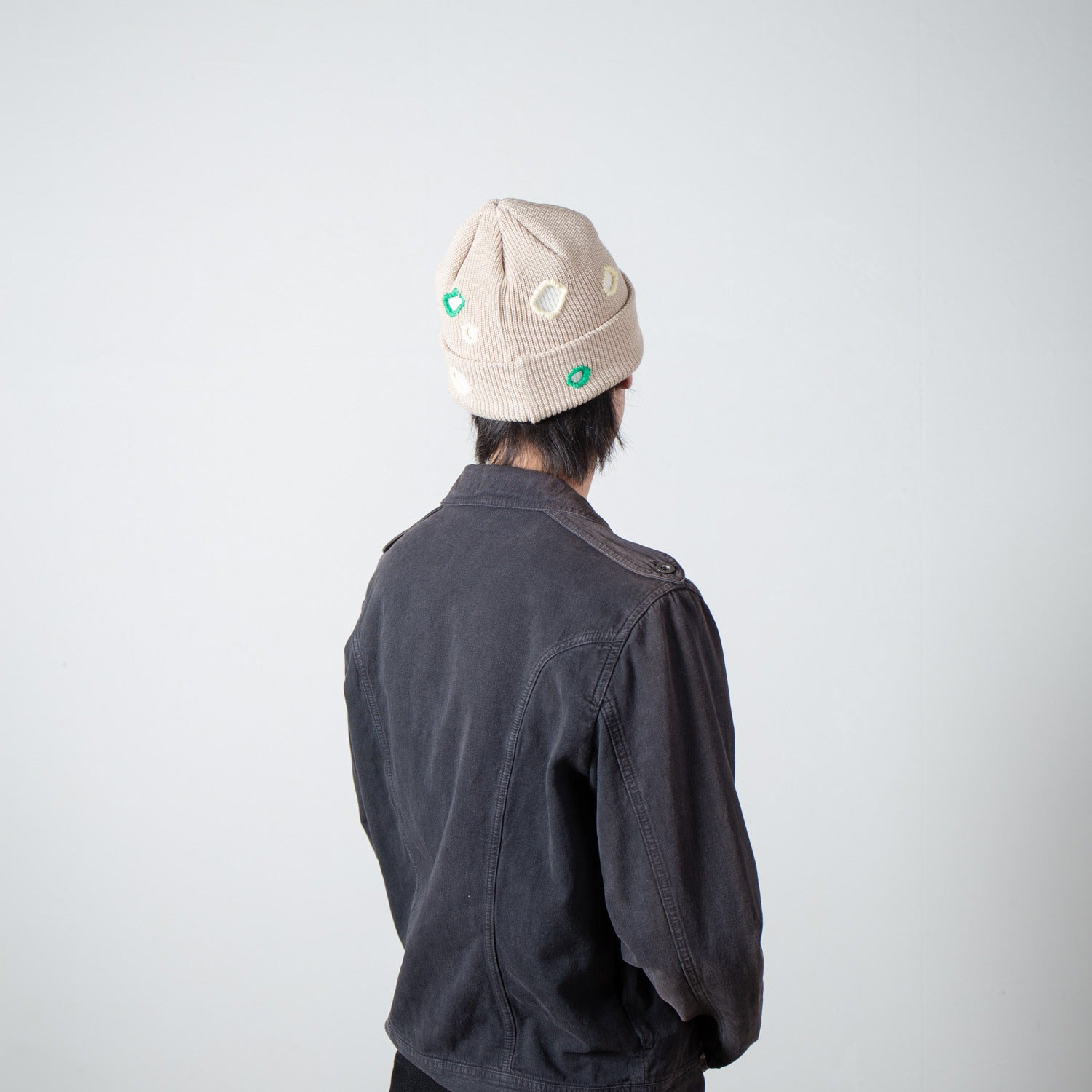 Color Hole Knit Cap | Color_Beige | No_IA-26-138_Beige【INDIETRO ASSOCIATION_インディエトロアソシエーション】