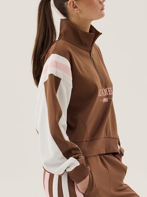 1996 TRACKSIDE SWEATSHIRT – Mocha | ARAMINTA JAMES