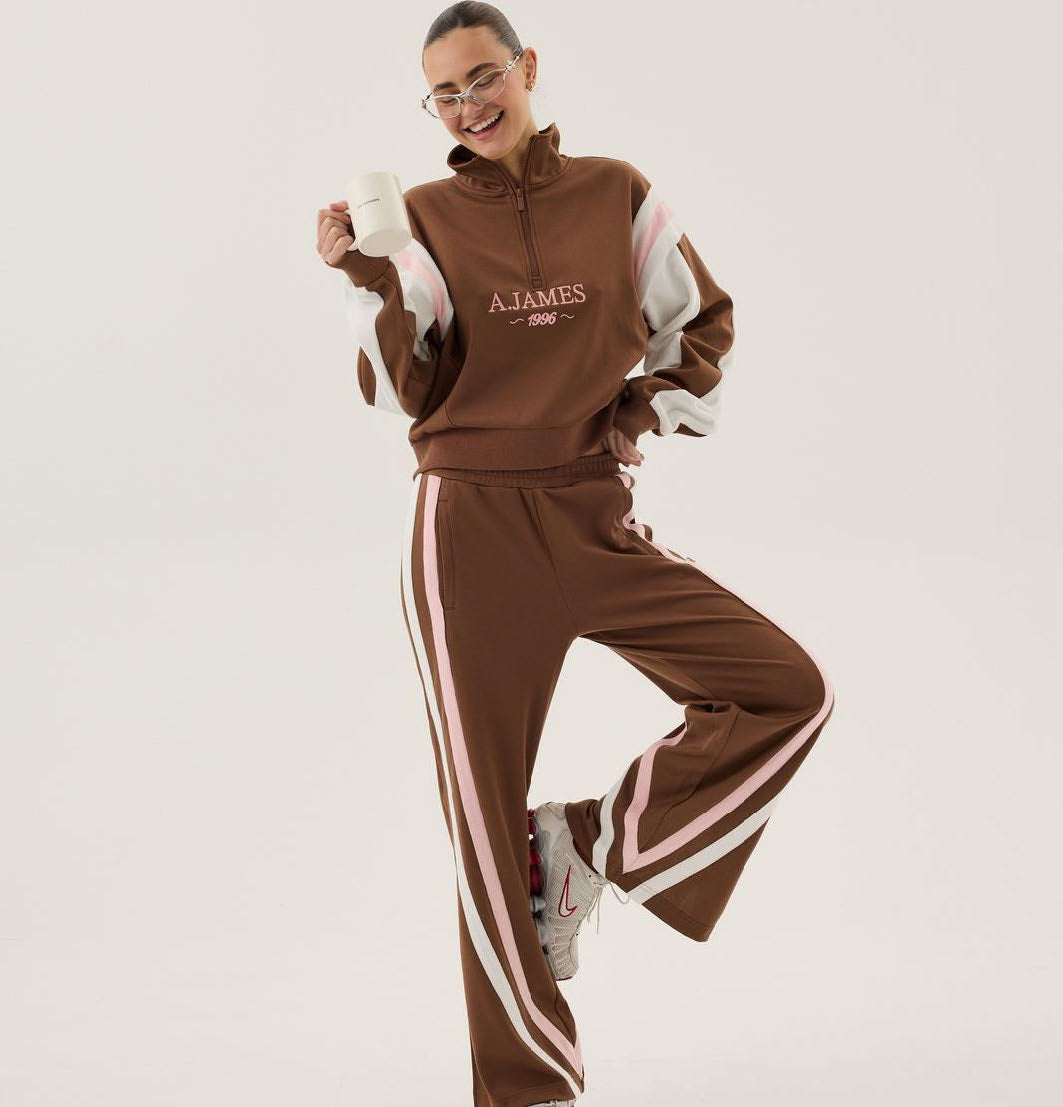 1996 TRACKSIDE SWEATSHIRT – Mocha | ARAMINTA JAMES