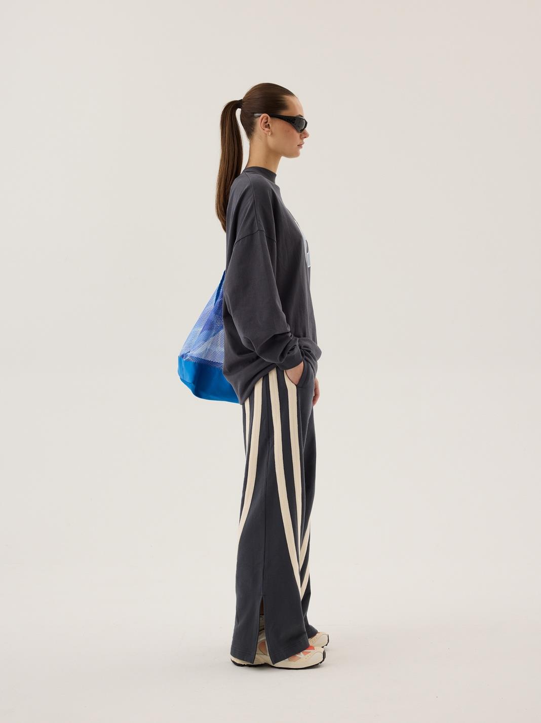 RACES TRACKPANT | Color_Noir | No_260210187_Noir【ARAMINTA JAMES_アラミンタジェームス】【入荷予定アイテム・入荷連絡可能】