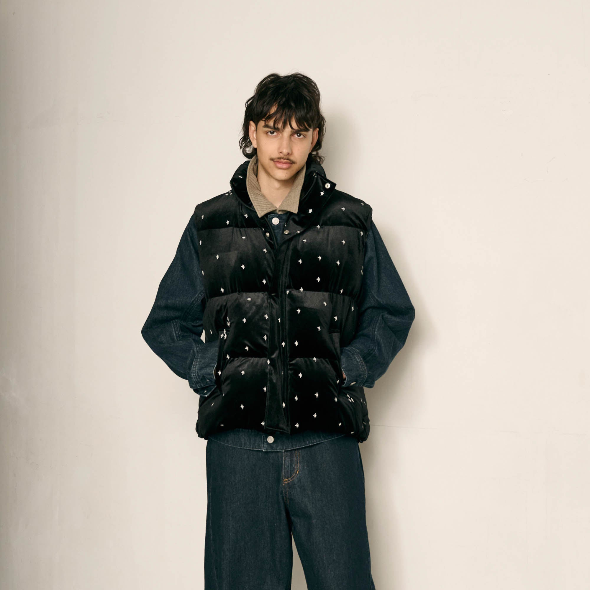 KAY – Black Emb | KELEN | 入荷予定アイテム