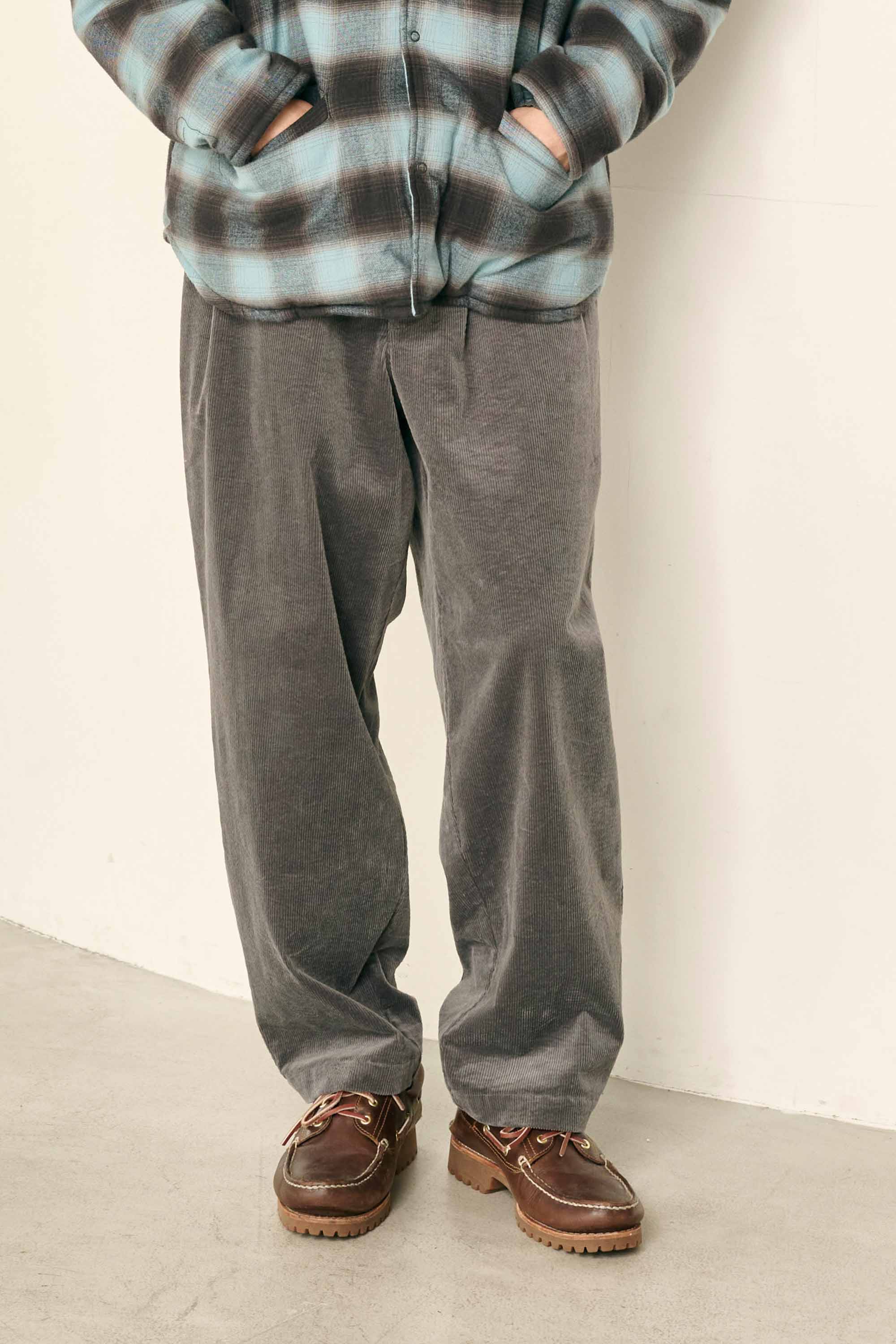 SEURAT – Charcoal | KELEN | 入荷予定アイテム