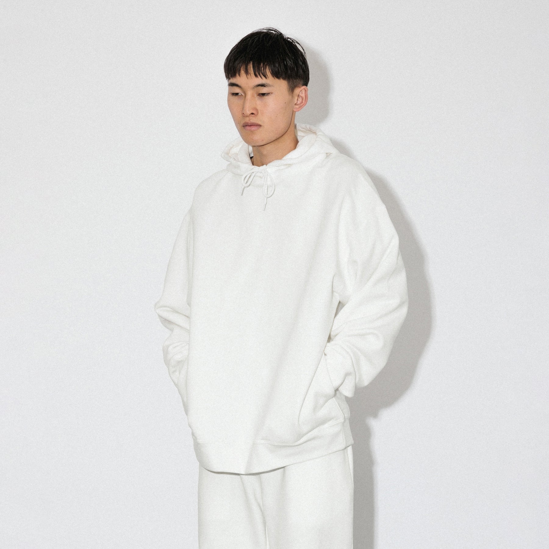 KN-HS-SP-01_WH | Heavy Hooded Sweatshirt - Seam Pocket | Color:WHITE【Knuu（縫う）_ヌウ】