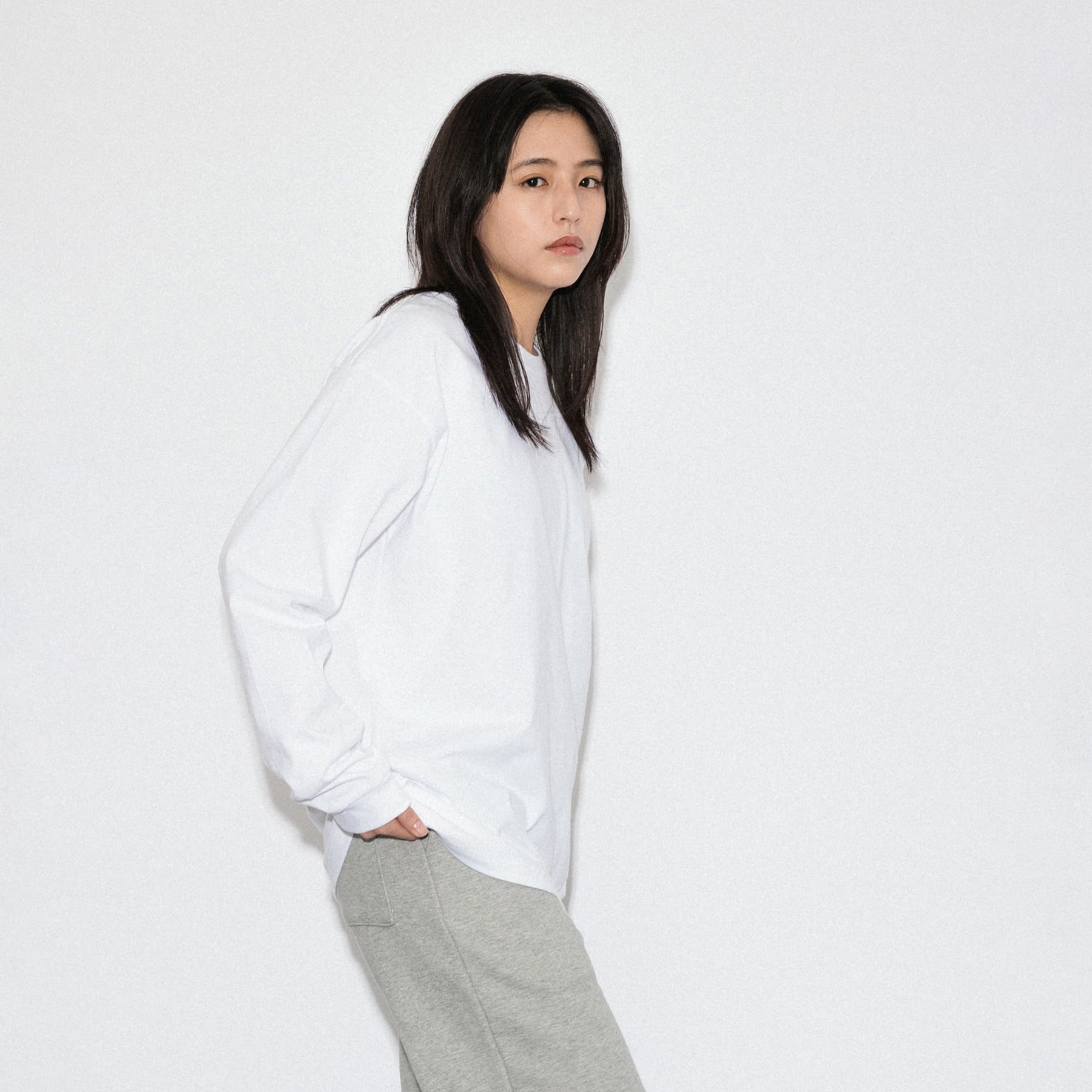 KN-LT-01_WH | Heavy Crewneck Long Sleeve T-Shirt | Color:WHITE【Knuu（縫う）_ヌウ】