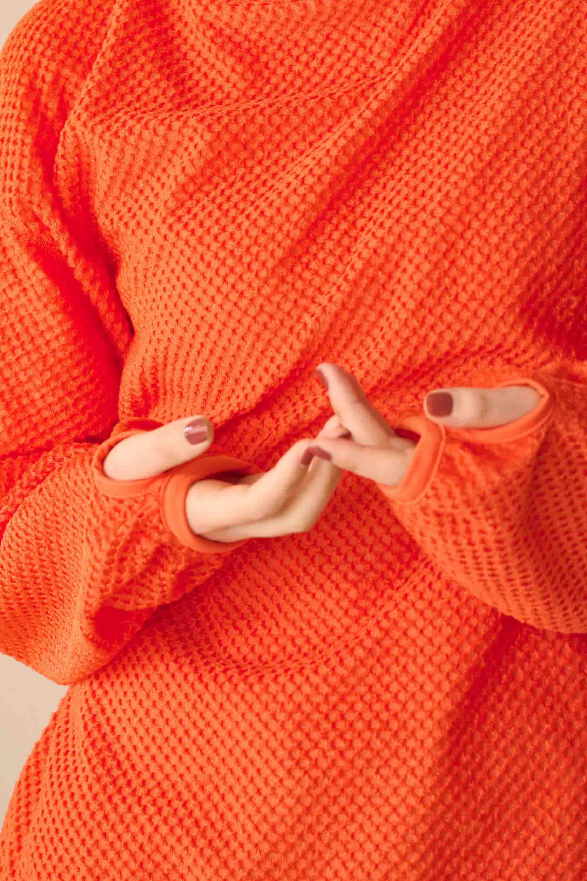 Octa HIGH NECK PULLOVER – Persimmon | KHA:KI | 入荷予定アイテム