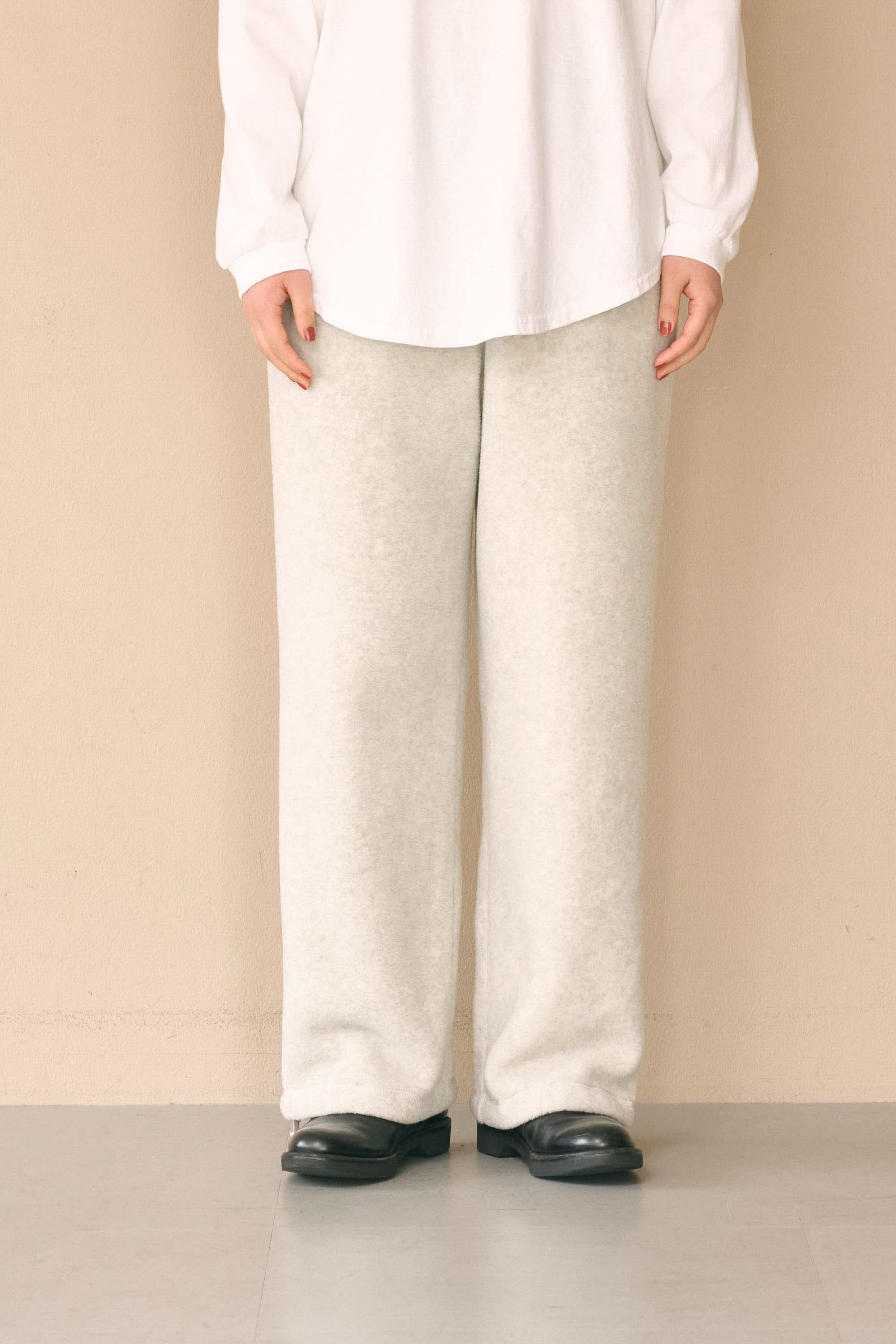 FREECE STRAIGHT PANTS – Ashgy | KHA:KI | 入荷予定アイテム