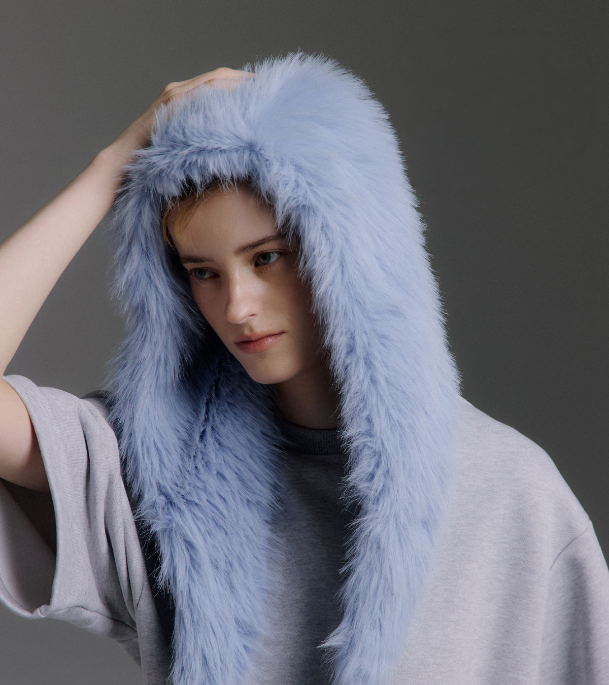 ORLA Faux Fur Pull-Through Balaclava – ice-blue | MOLLIOLLI