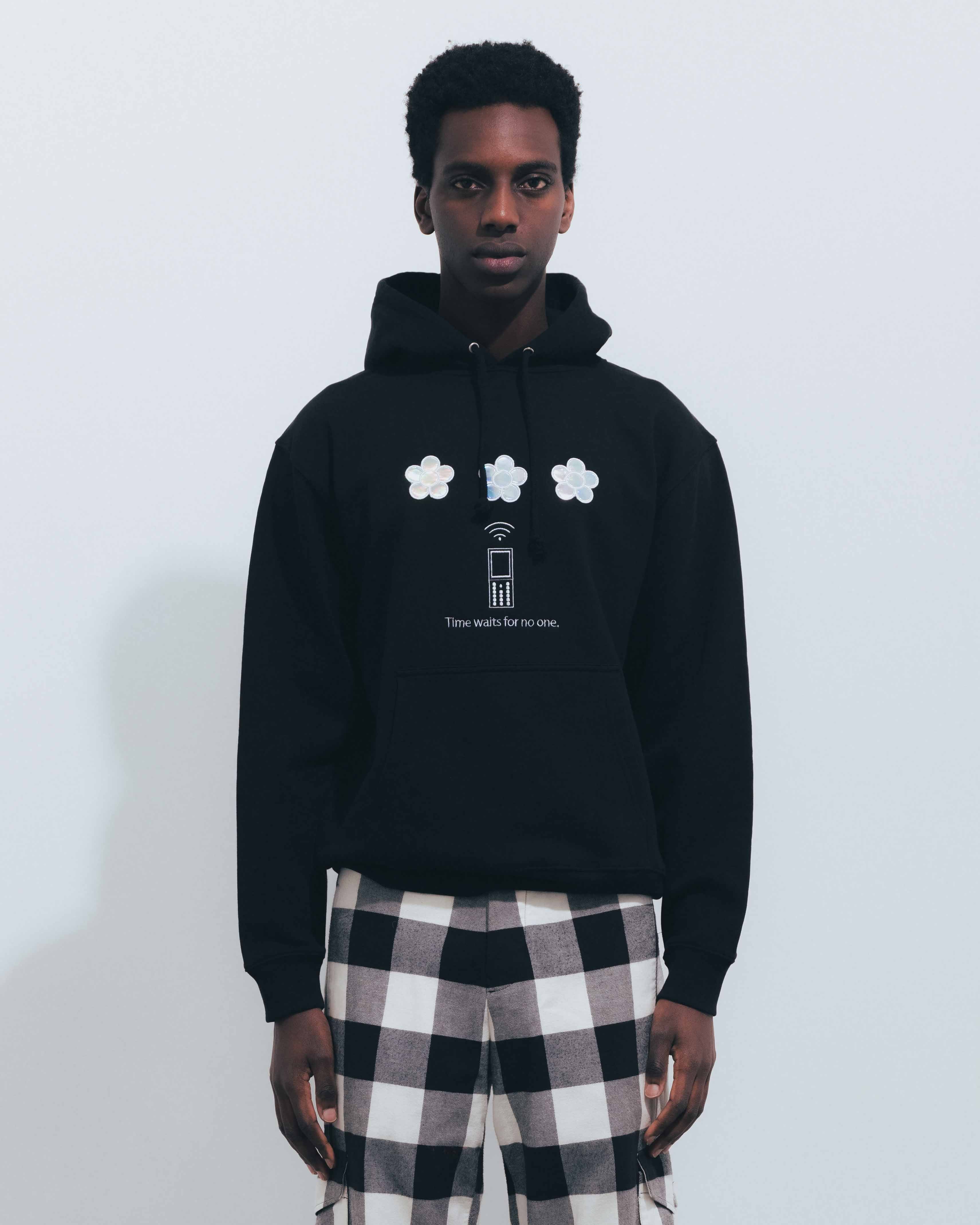 Aurora hoodie – Black | NICK GEAR | 入荷予定アイテム