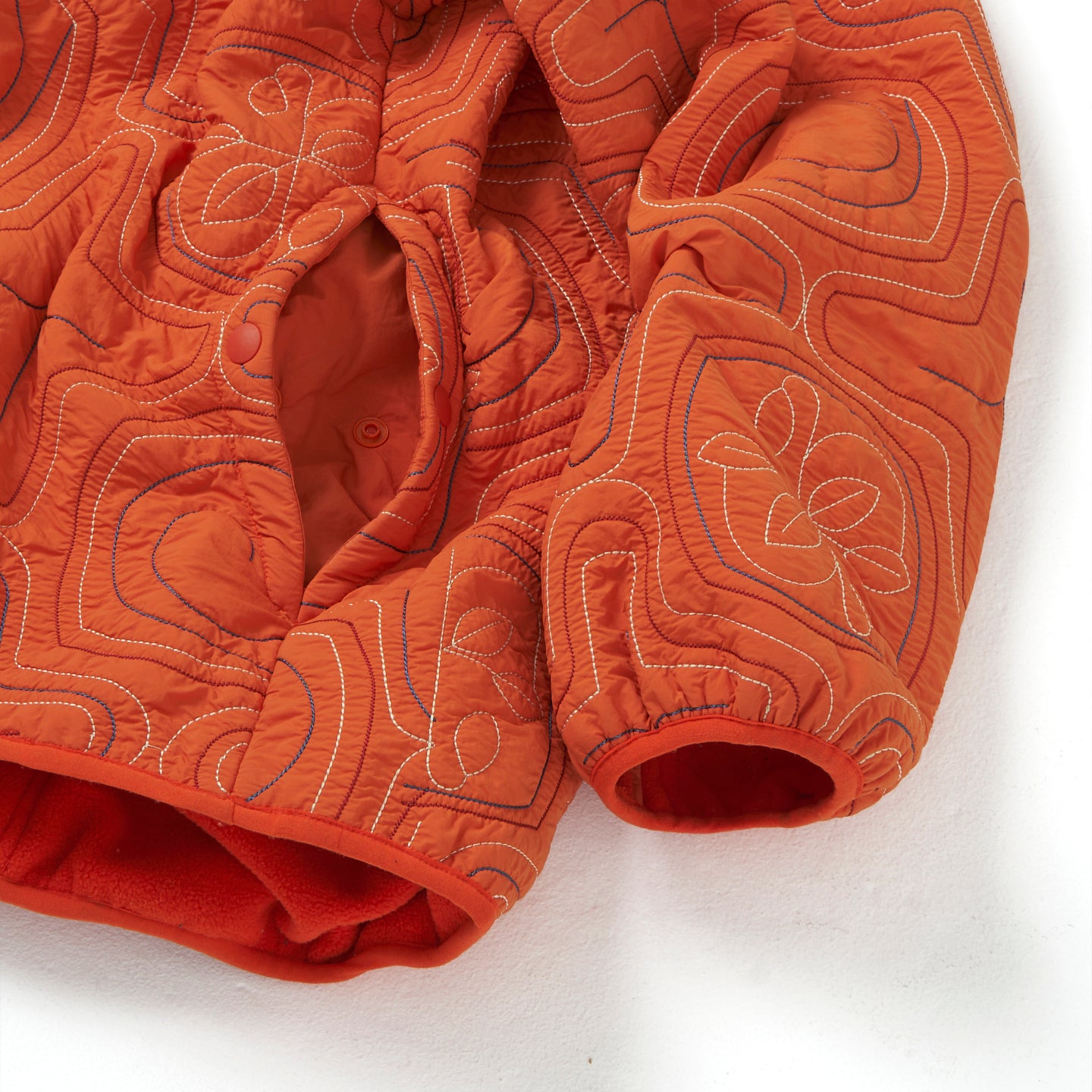 AINU Quilting Hoodie – Orange | NORBIT | 入荷予定アイテム