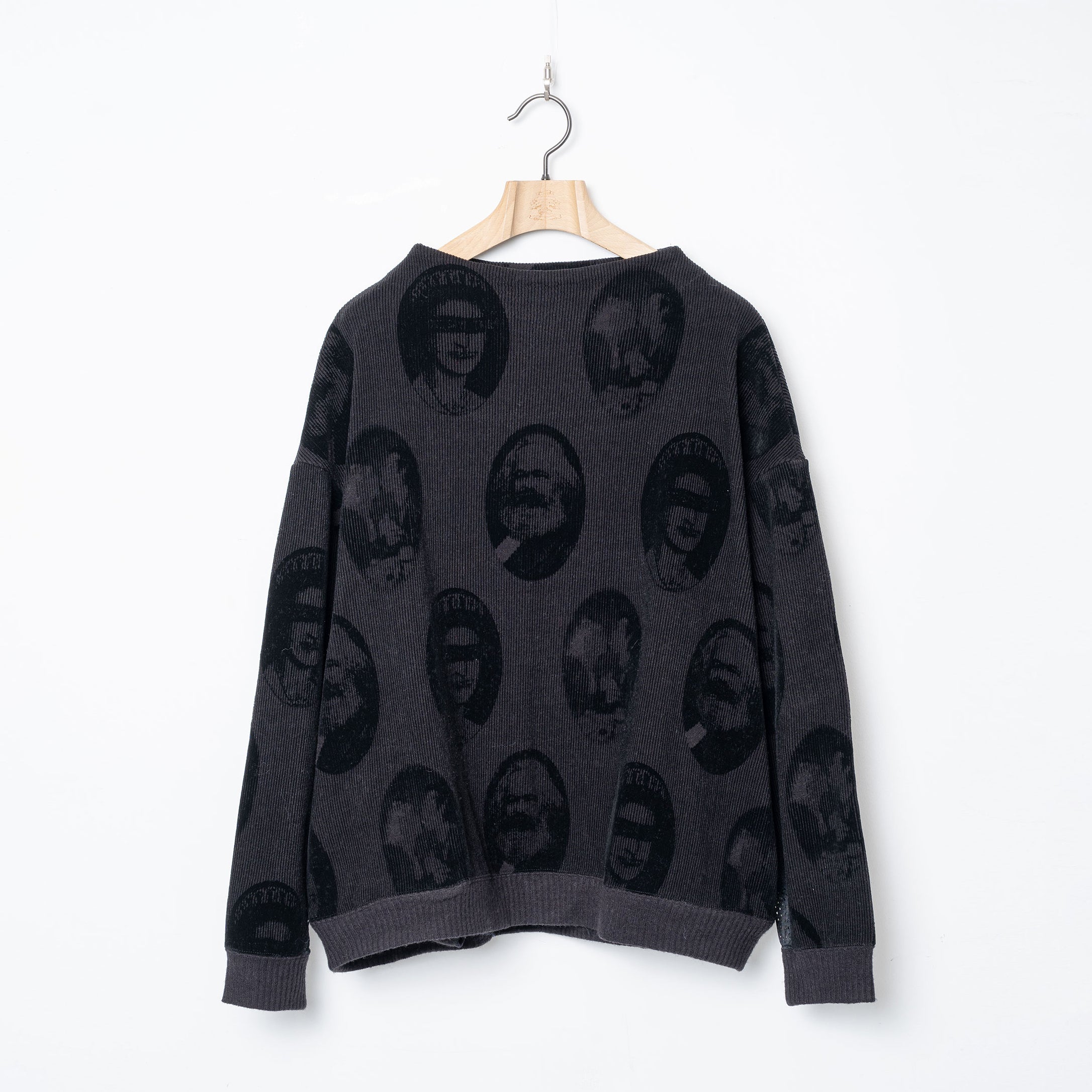Anarchy/Flocky Pulover – Black | STOF | 入荷予定アイテム