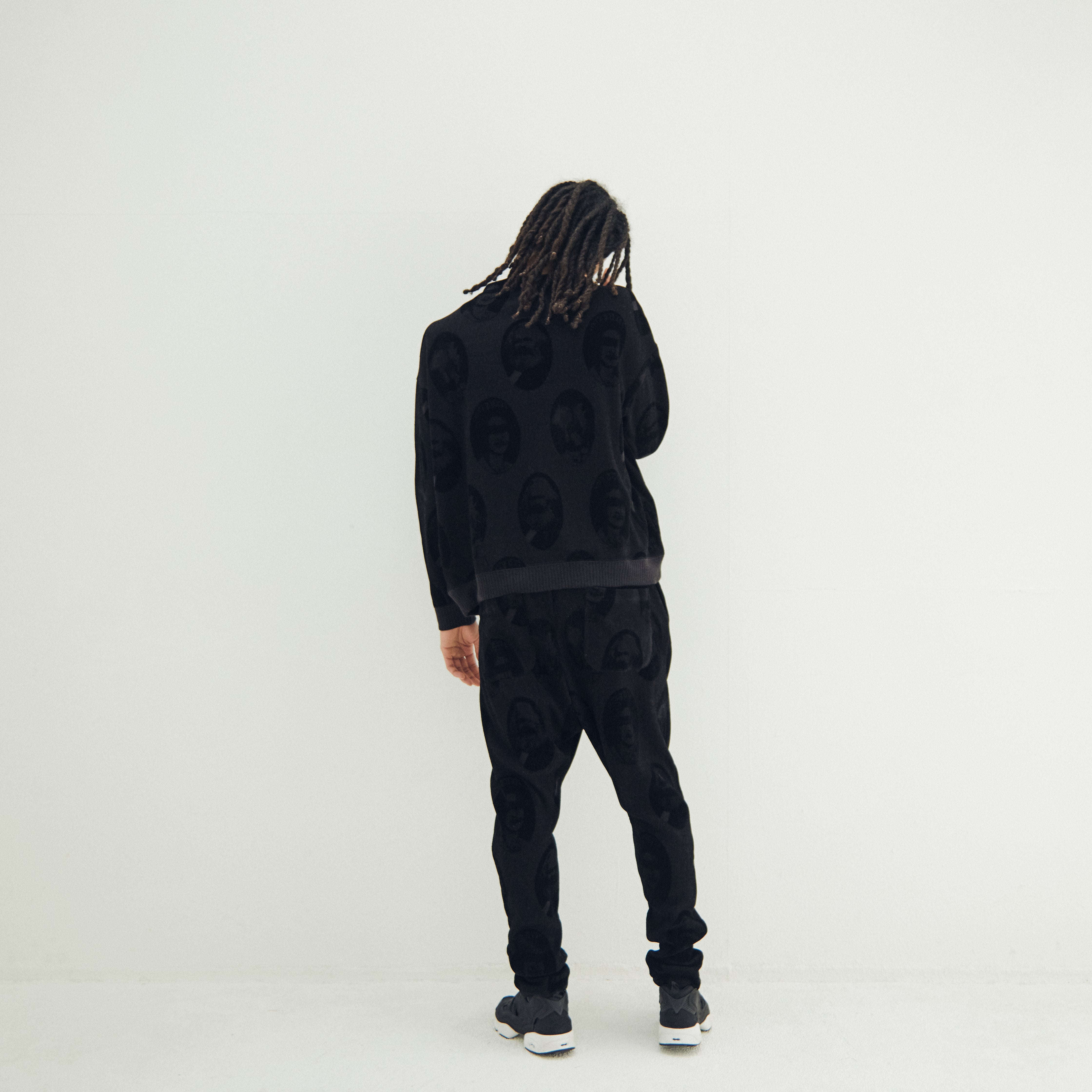 Anarchy/Flocky Pulover – Black | STOF | 入荷予定アイテム