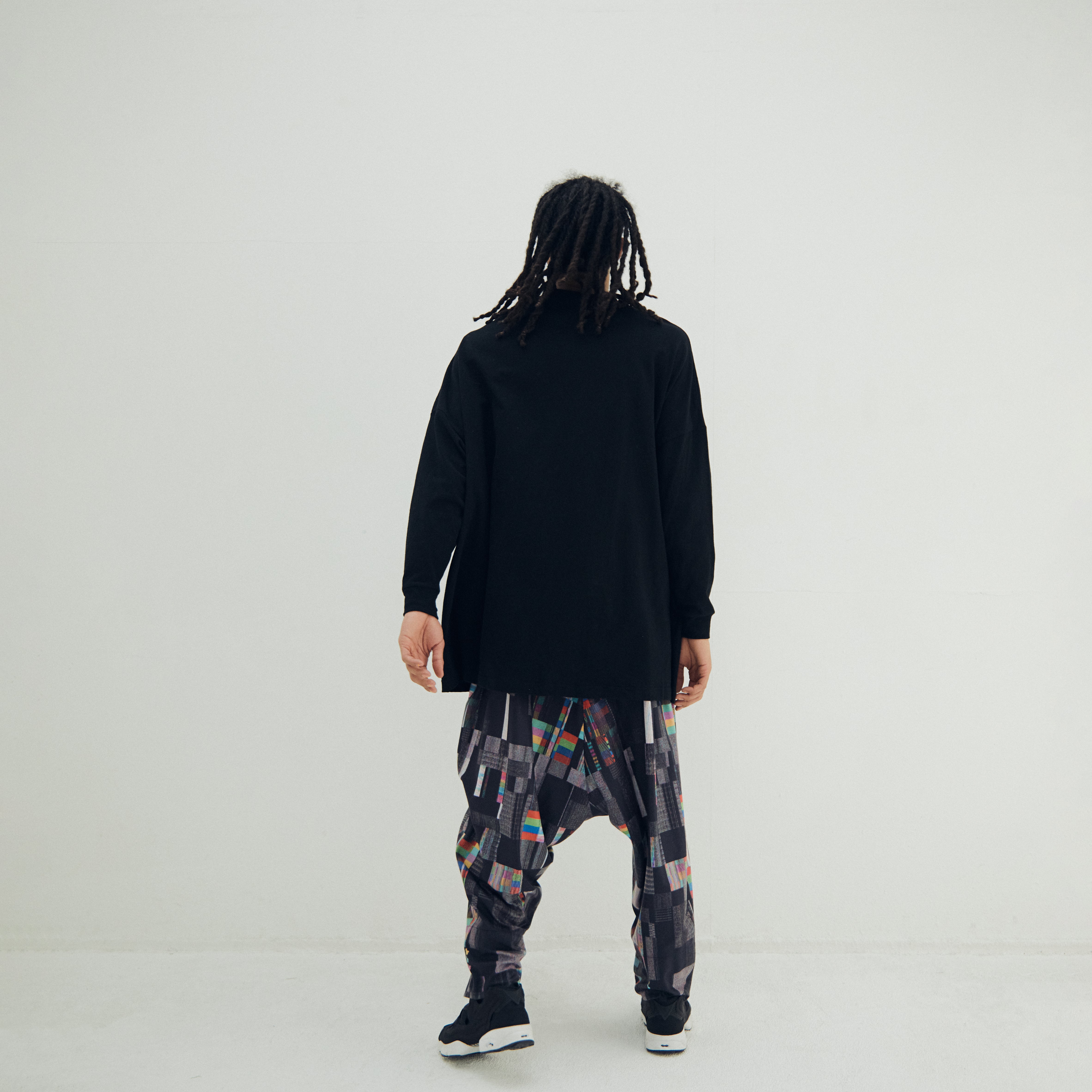 ARABIC L&P L/S Tee – Black | STOF | 入荷予定アイテム