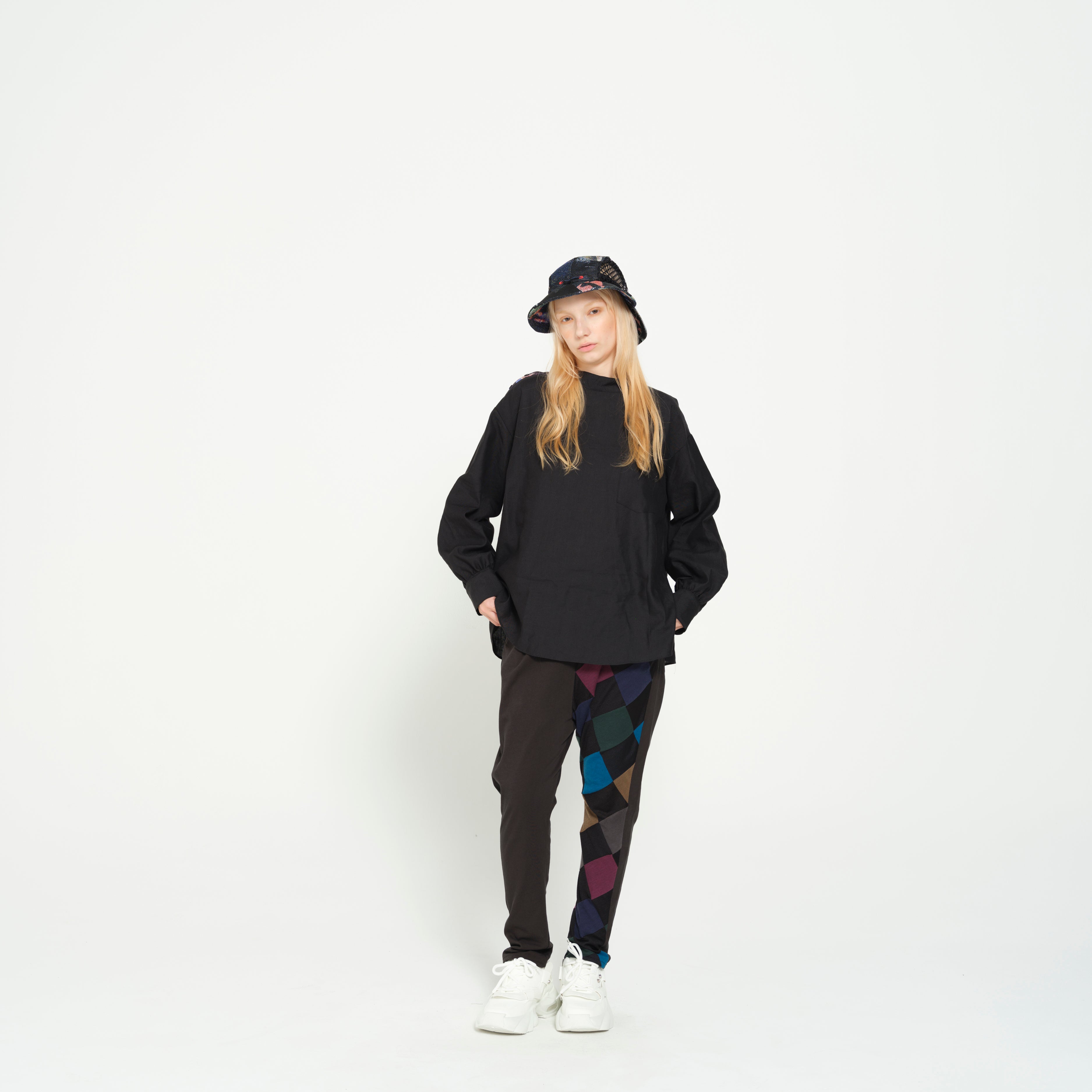 PEDESTRIAN STAND COLLAR SHIRT | Color_Black | No_SF26SS-02_Black【STOF_ストフ】【入荷予定アイテム・入荷連絡可能】