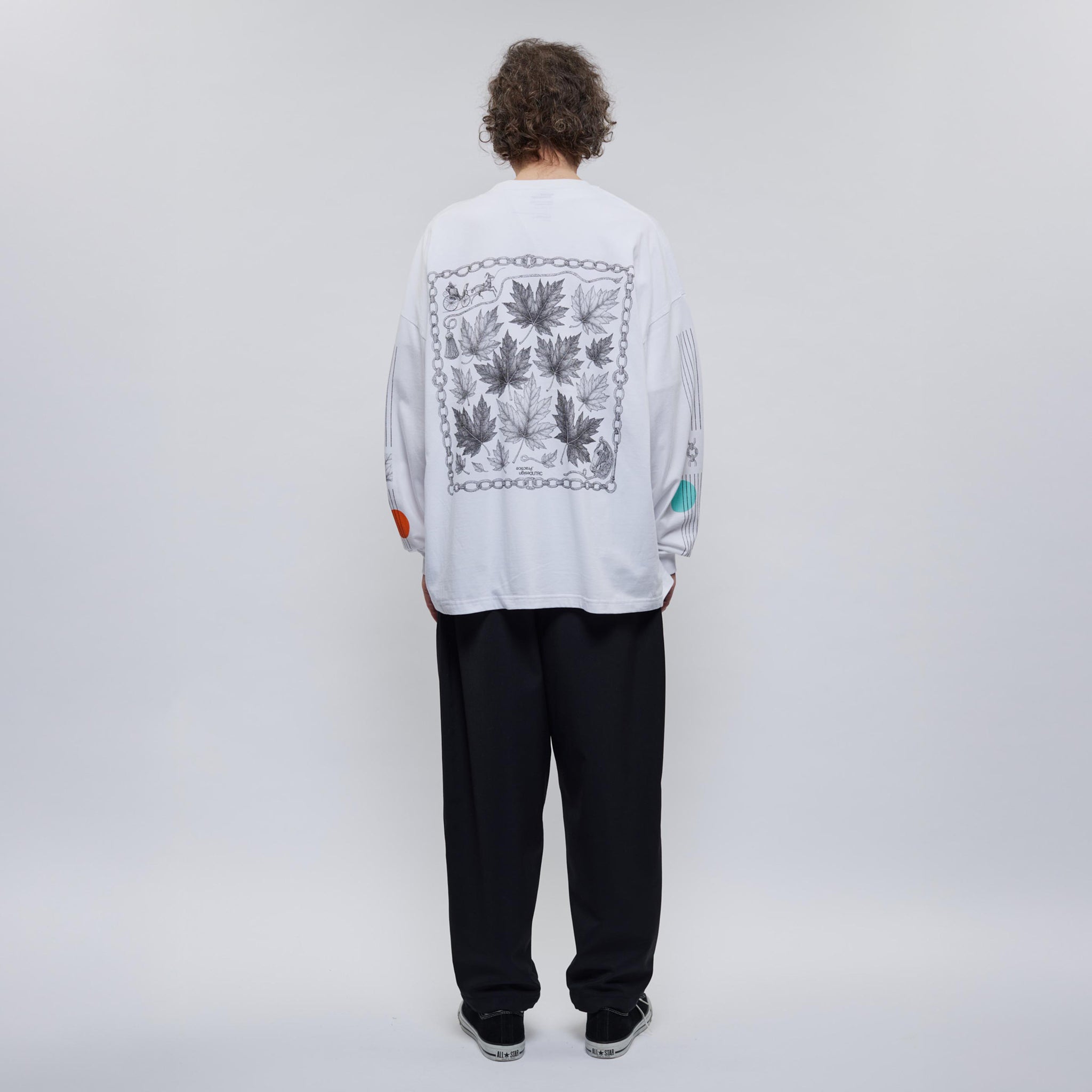_289 – White | UNTRACE