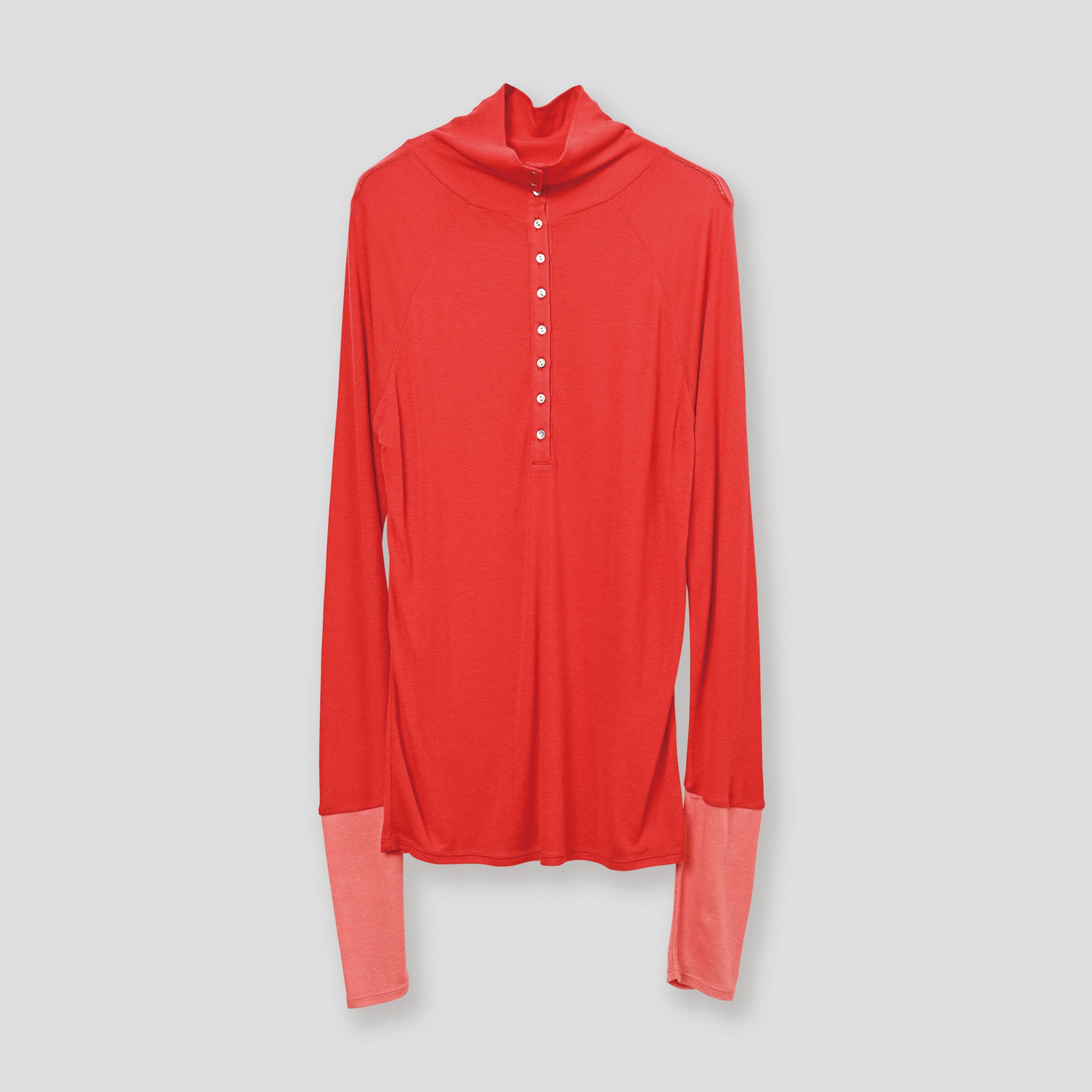 front button turtleneck – Red | WHYTO | 入荷予定アイテム
