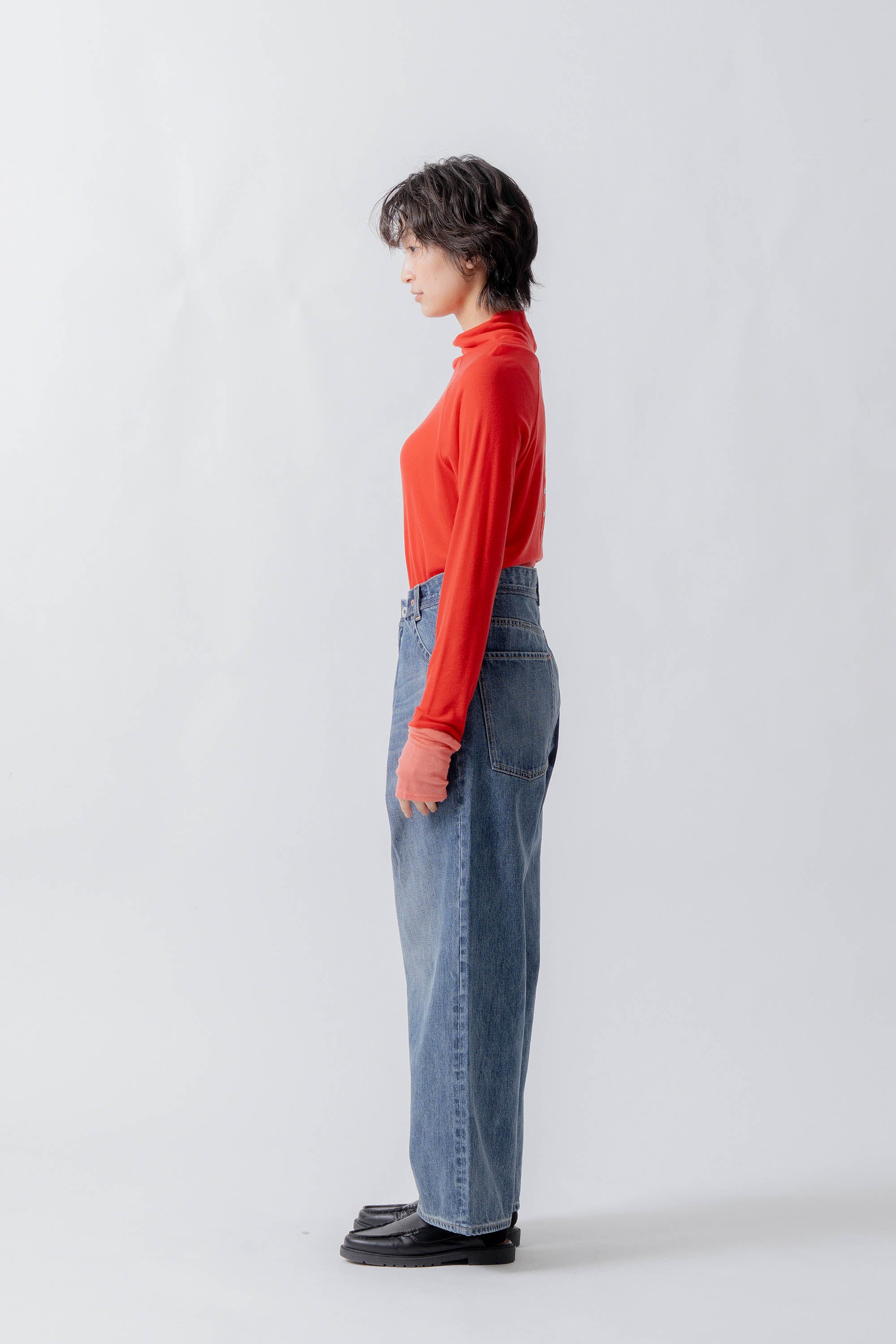 front button turtleneck – Red | WHYTO | 入荷予定アイテム