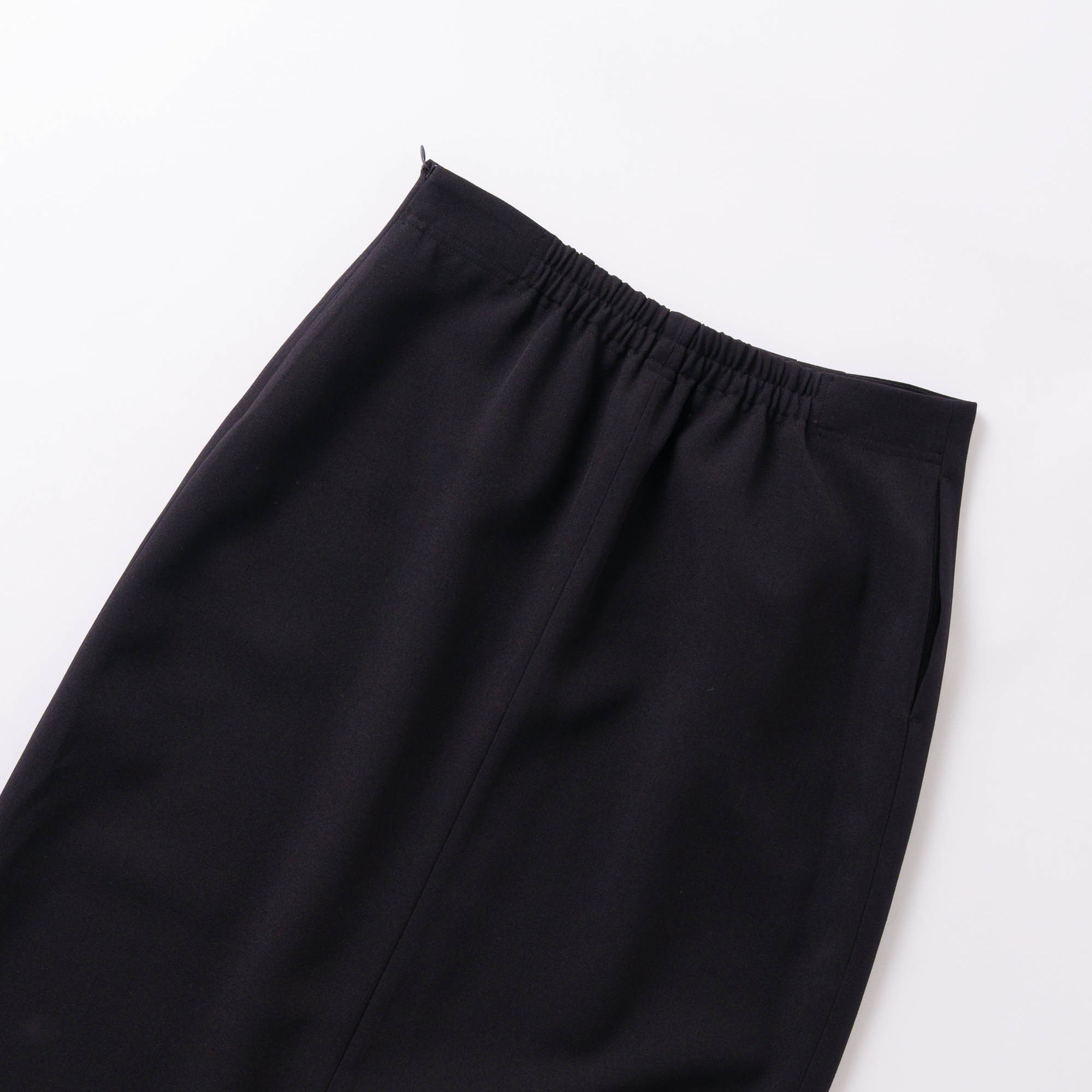 asymmetry tuck skirt – Black | WHYTO | 入荷予定アイテム